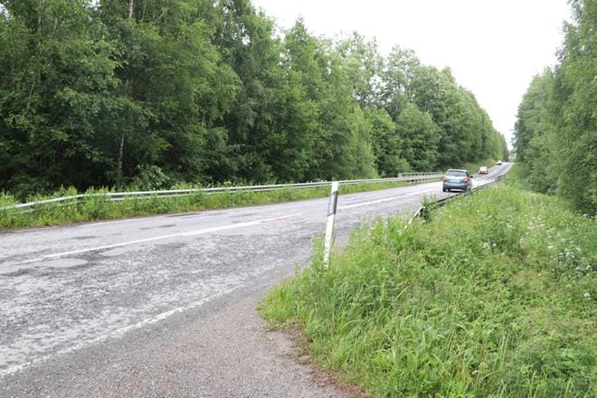 Koskenvarren nykyisen sillan leventäminen olisi teknisesti hankala toteuttaa.