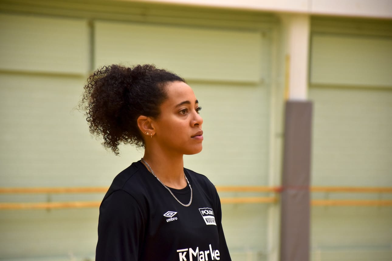 Malina Terrell nimettiin Mestaruusliigan syys-lokakuun tähdistöön.