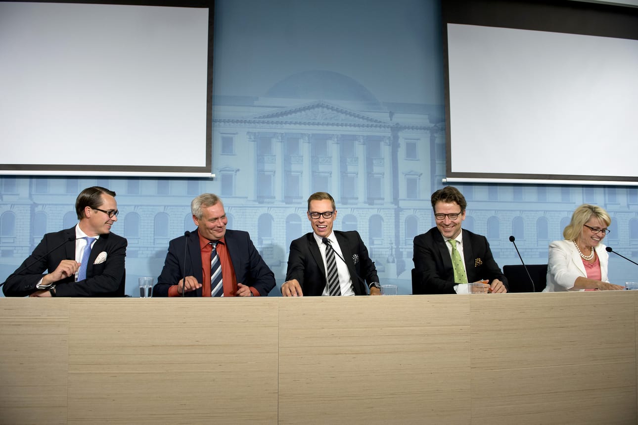 Hallitus piti torstaina tiedotustilaisuuden ensi vuoden budjetista. Kuvassa vasemmalta Carl Haglund, Antti Rinne, Alexander Stubb, Ville Niinistö ja Päivi Räsänen.