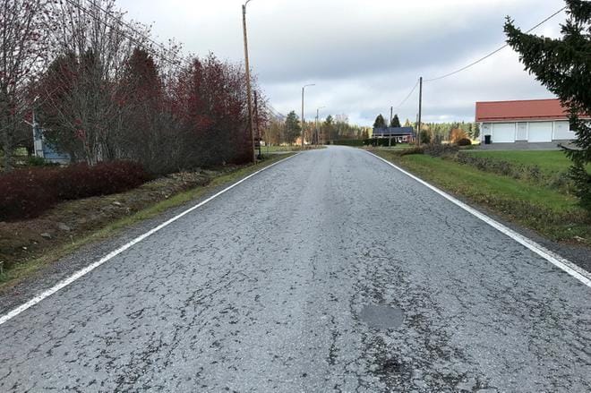 Kirjoittajan mielestä Kaartusentien leventäminen on tarpeetonta. Kuva: Jyrki Tuomela