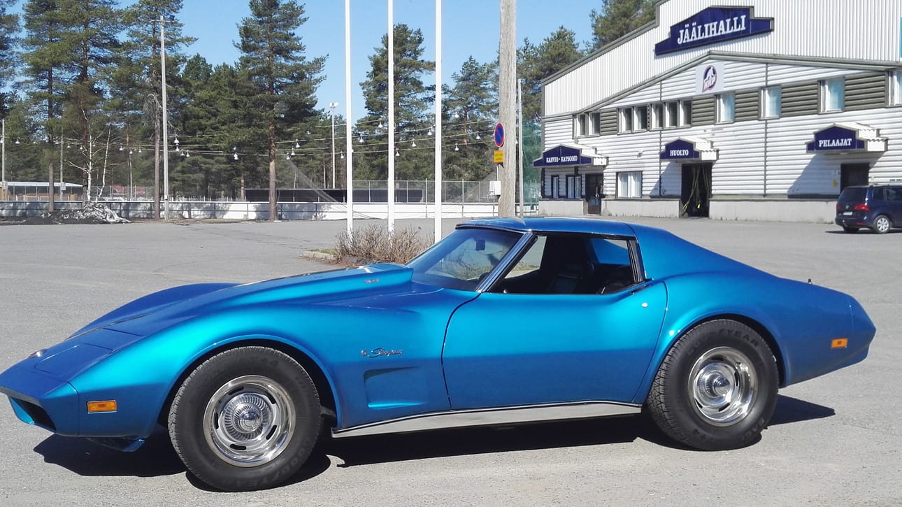 Chevrolet Corvette Sting Ray targa de luxe vuodelta 1974