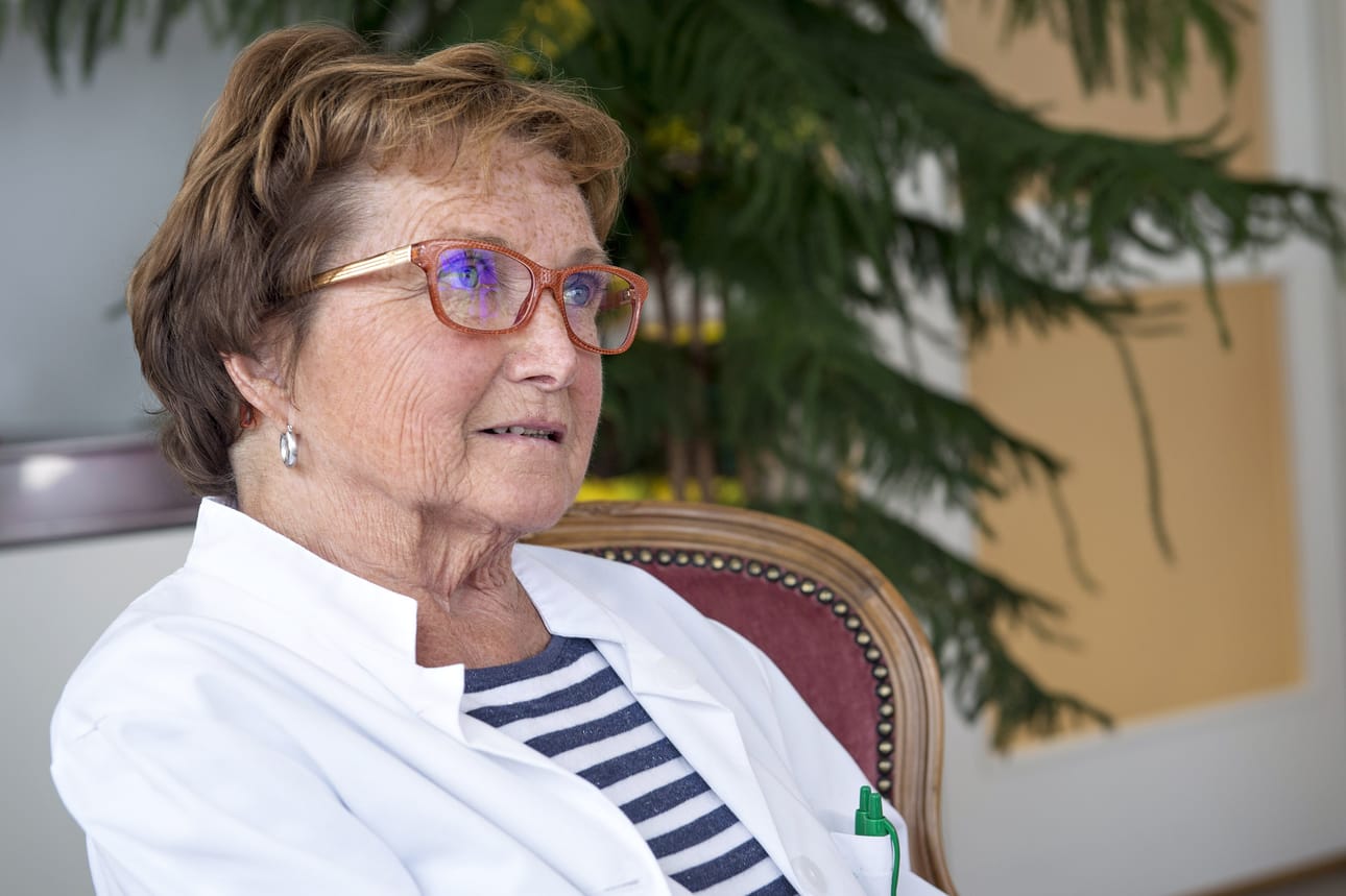 Karinakodin vastaava lääkäri Riitta Lahtonen pohtii, että eutanasian salliminen lisäisi myös riskejä.