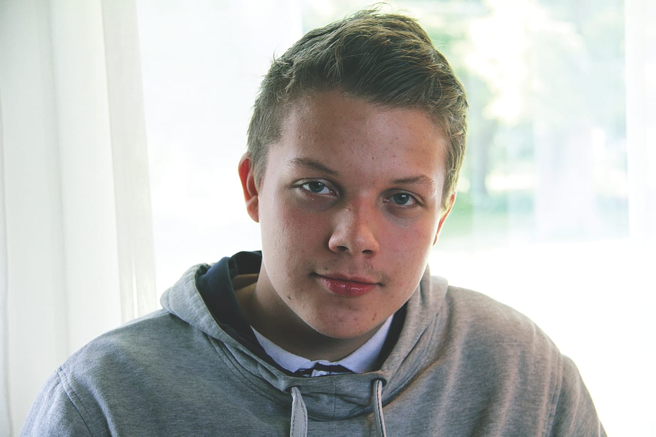 – Kun siviilielämä on kunnossa, niin varusmiespalveluskin sujuu. Laittakaa asianne sellaiselle mallille, että voitte aikanaan astua palvelukseen hyvillä mielin, ohjeisti majuri Juha Taskinen nuoria.