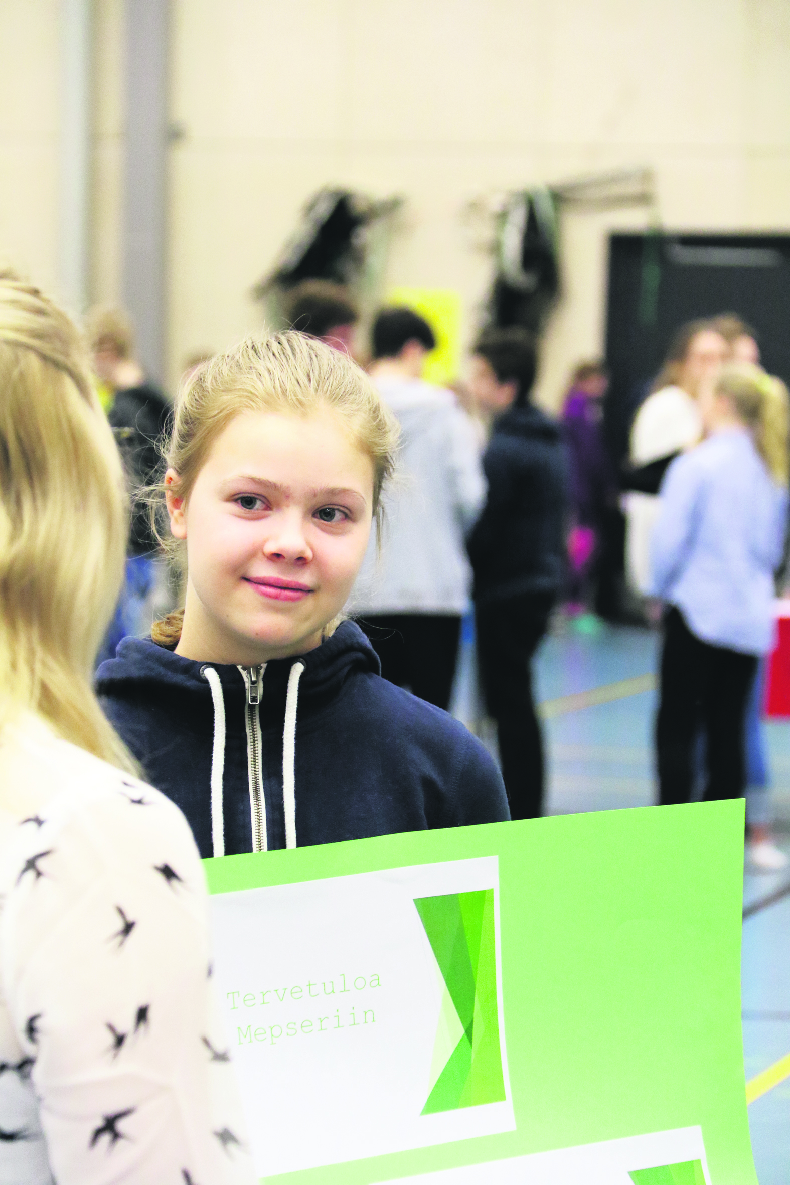 Salla Kokkonen Kirkonkylän koulun 9Y-luokalta esitteli Mepseriä, nuorten vapaa-ajanviettokeskusta.