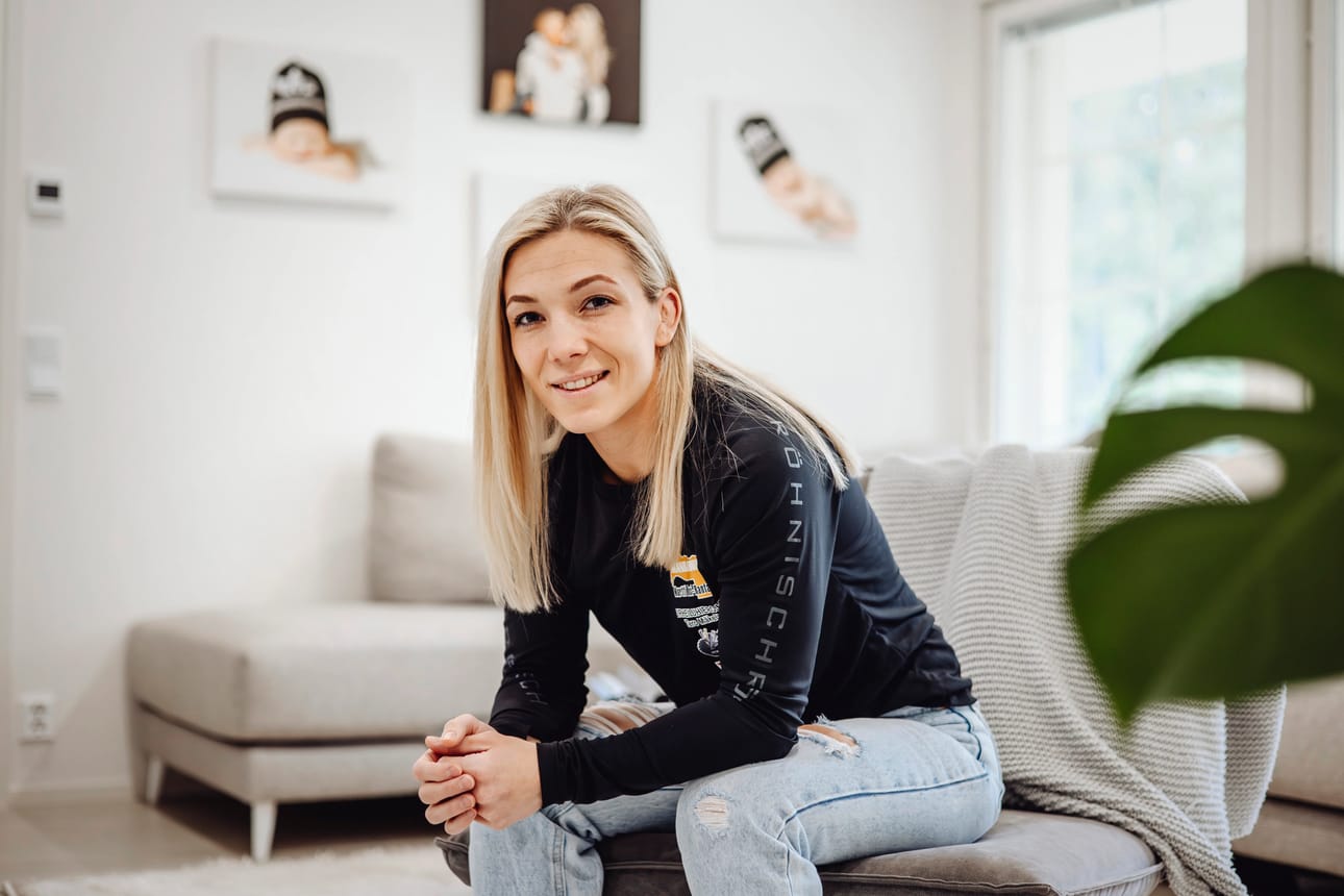 Jenna Hemiä sijoittui viime vuonna EM-paineissa viidenneksi, mutta tänä vuonna kisat päättyivät avausottelun tappioon. Arkistokuva.