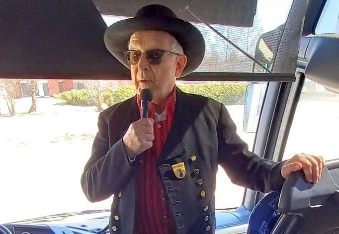 Opas Jyrki Lahti tuntee Kauhavan historian.
