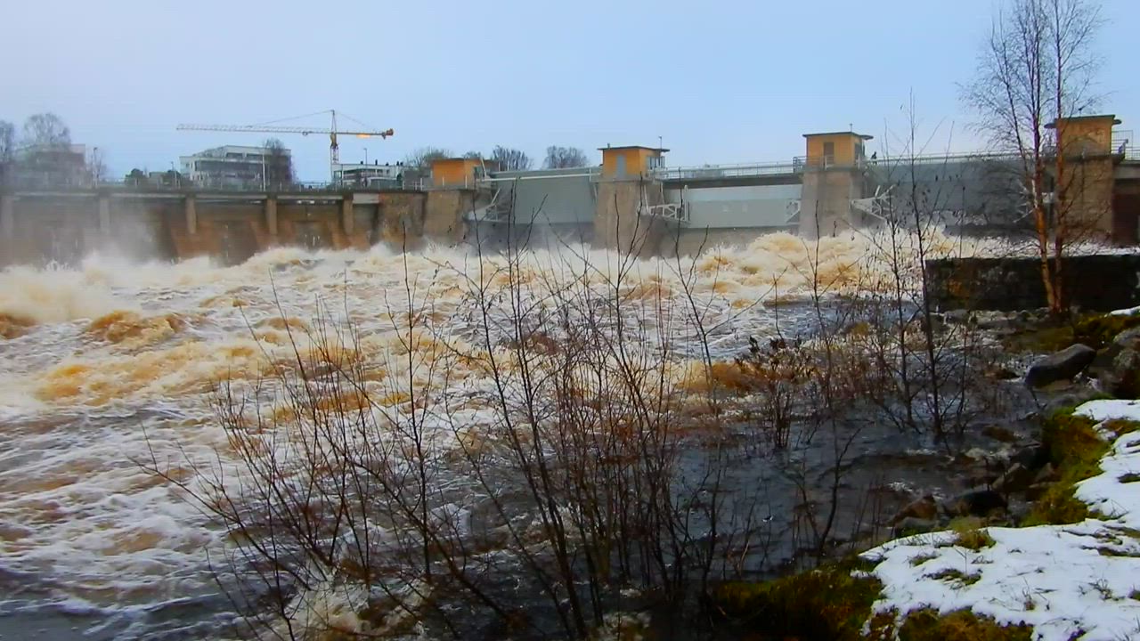 video kosken kuohuja