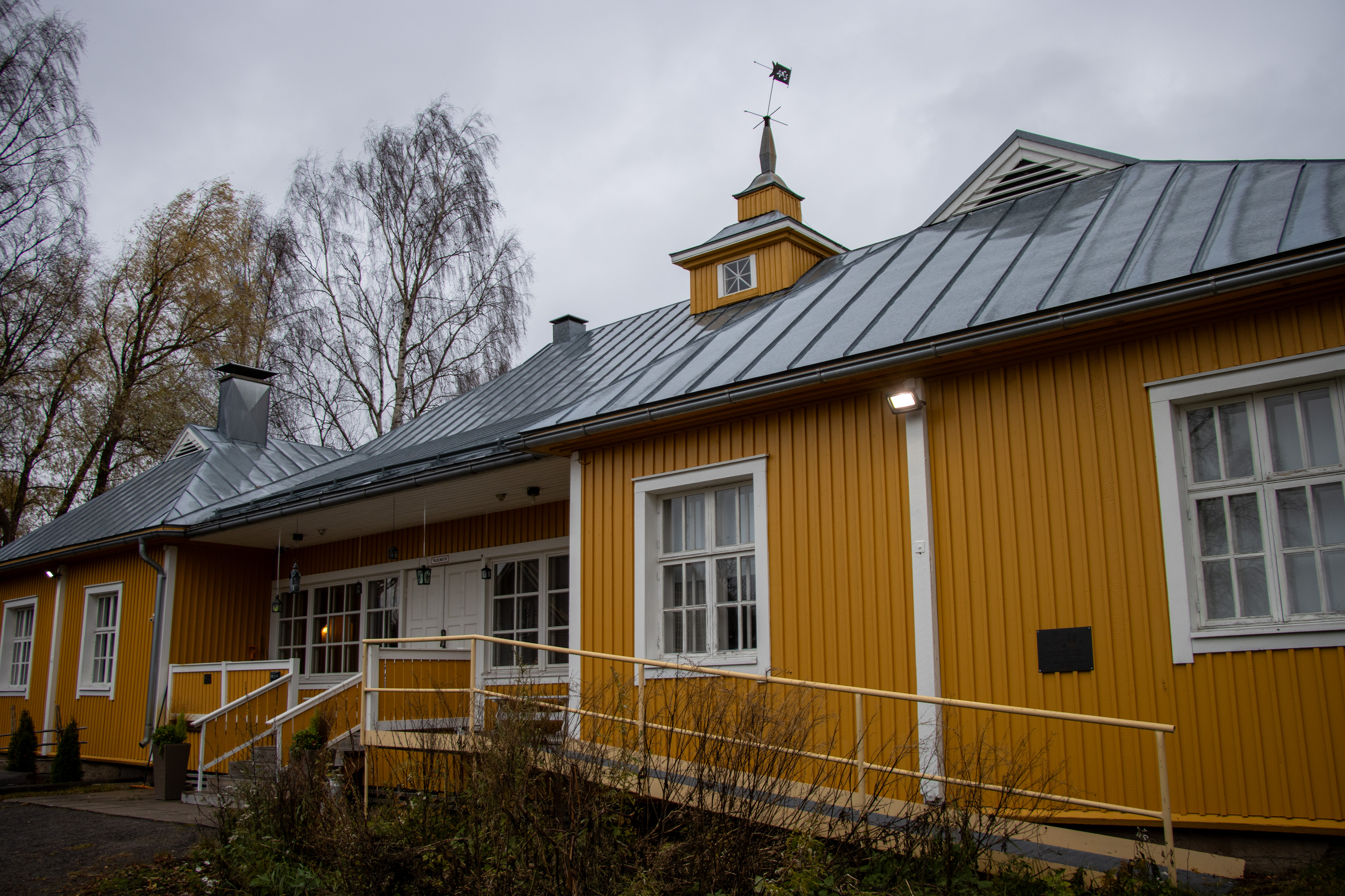 Aavejahti-kaksikko tutkii Etelä-Pohjanmaan kummituspaikkoja – "Olemme hyvän asialla"