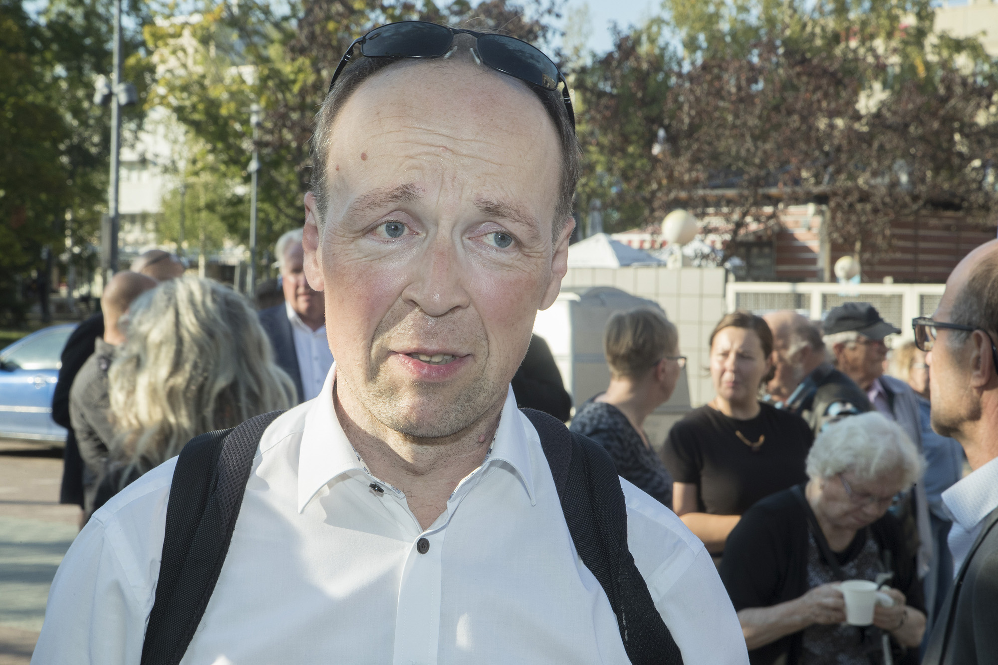 Näin asiat etenivät Jukka Hankamäen teoksen julkistuksesta kohuun ja ministerin päätökseen selvittää, miten asiaton teksti vaikuttaa Suomen Perustan saamaan valtionavustukseen