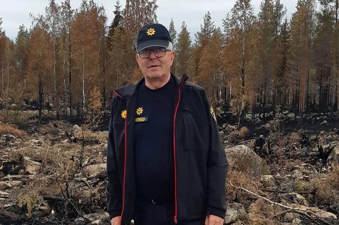 Isokyröläiselle Jaakko Pukkiselle on tullut työnsä puolesta tutuksi Kalajoen suuren maastopalon tilanne. Hän on Keski-Pohjanmaan ja Pietarsaaren alueen pelastuslaitoksen pelastusjohtaja. KUVA: PETER JOHANSSON