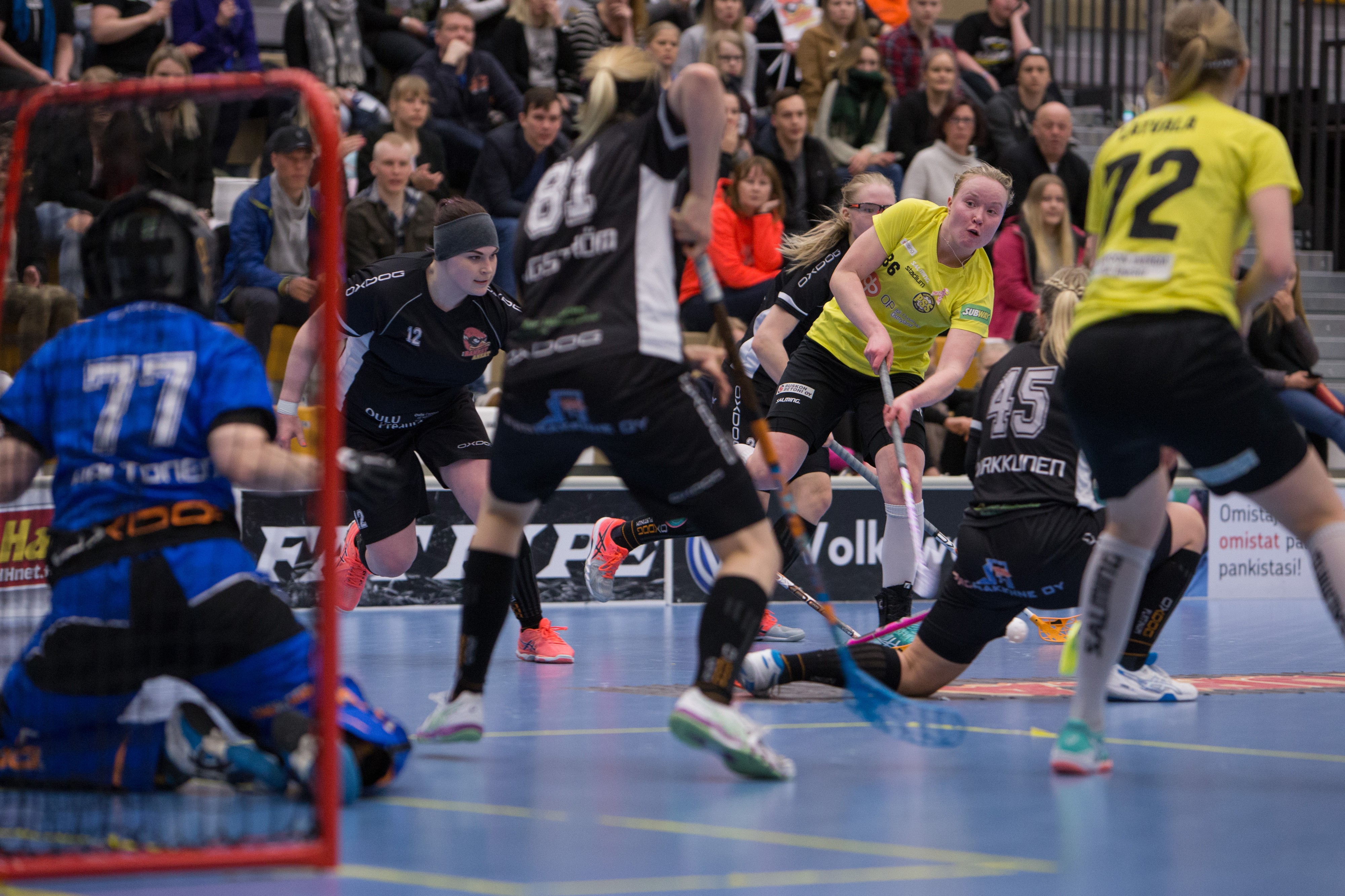 SSRA peitti Ella Sundströmin (#86) yritykset jatkoajalla.