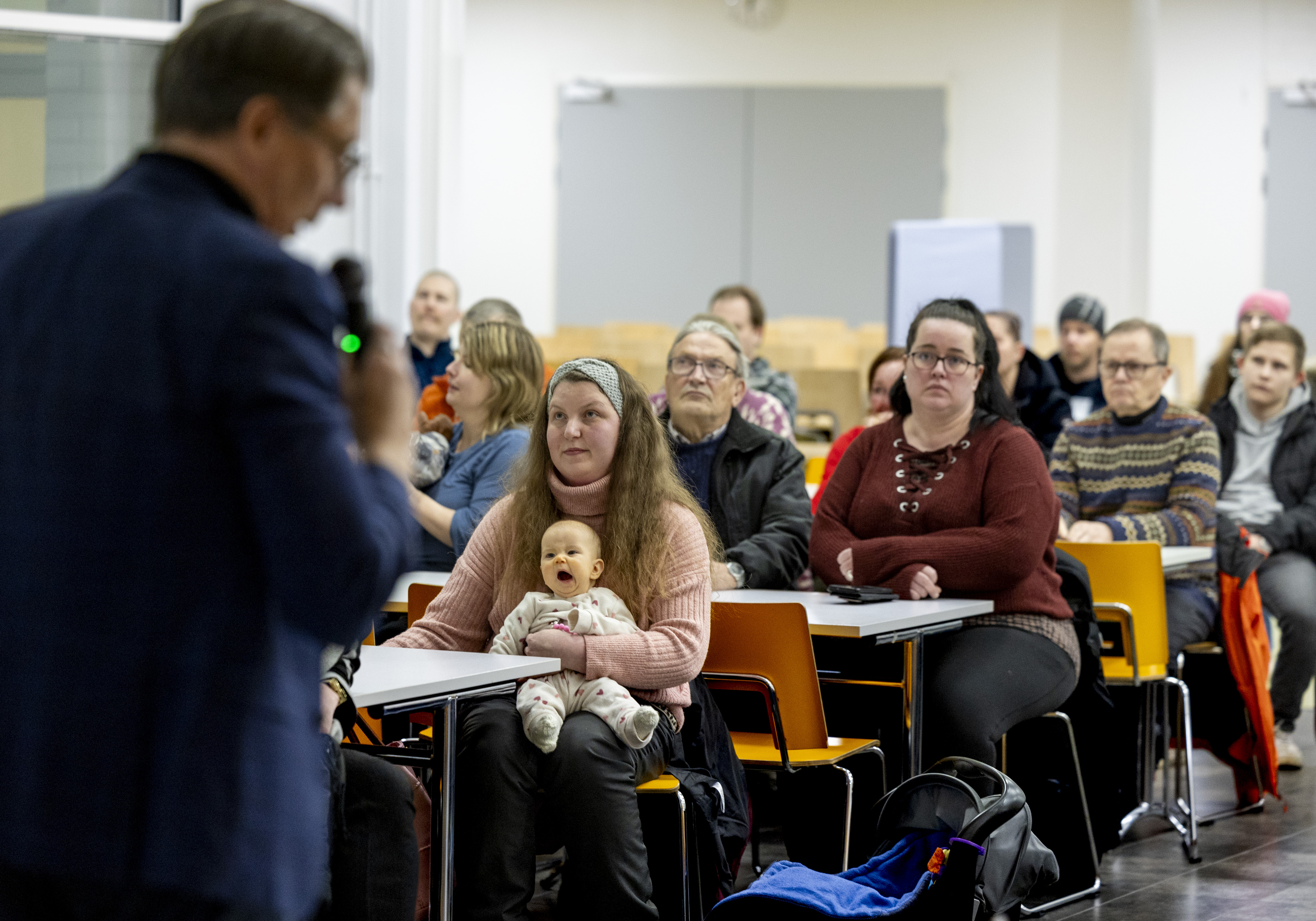 Oulun säästölista kuumentaa tunteita Haukiputaalla – "Pakotetaanko meidät ihmiset lähiöihin asumaan?"