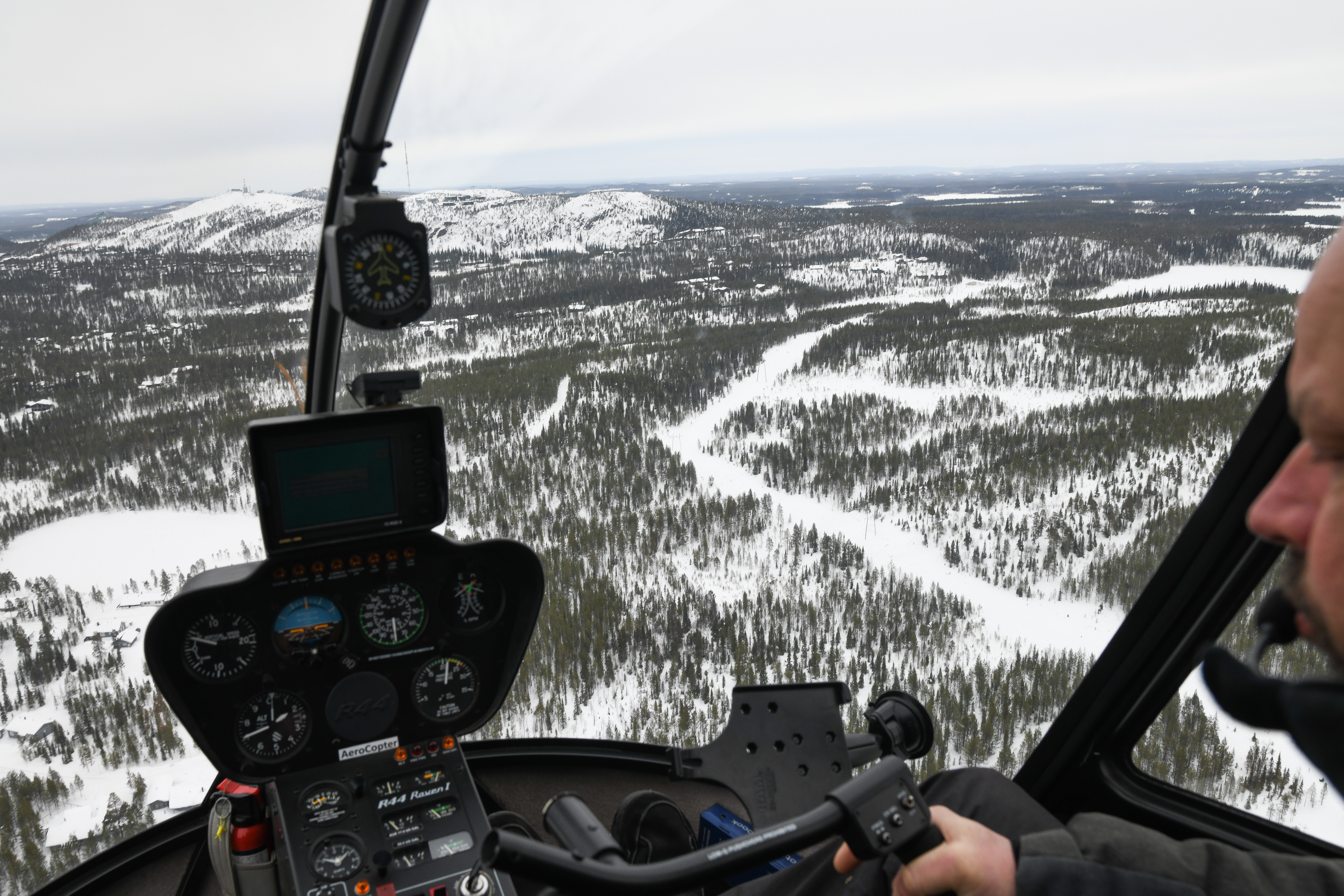 Helikopterista näkee maisemat erinomaisesti.