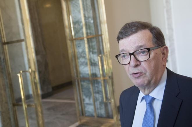 Paavo Väyrysen jalasmökkikohu nousi esille, kun kävi ilmi, että kaksi perussuomalaisten kansanedustajaa pitää kakkosasuntomaan saunaa. KUVA: