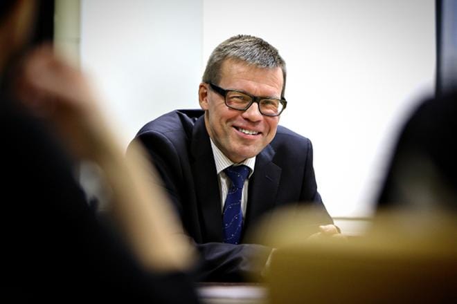 Markku Lumio toimii tällä hetkellä Kauhavan kaupunginjohtajana. Sitä ennen hän työskenteli Vaasan yliopiston yhteiskuntasuhteiden kehittämispäällikkönä ja Vaasan kaupunginjohtajana. ARKISTOKUVA: TOMI KOSONEN