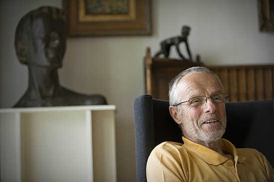 Lasse Virén on asunut Myrskylässä koko ikänsä. Ei ole ollut tarvetta lähteä muualle. Täällä on ollut oma rauha, Virén sanoo.