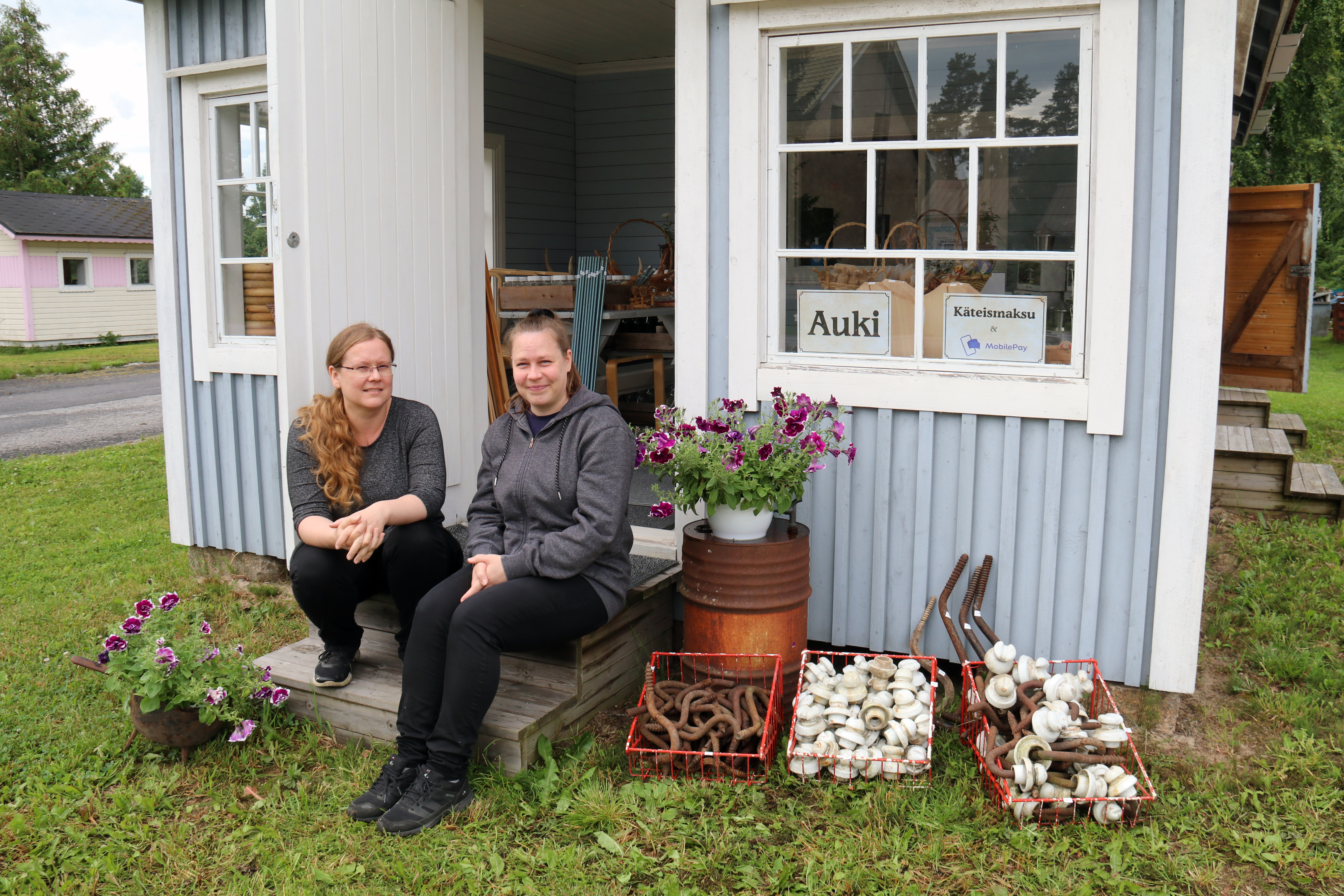 "Karhuvillen" jäämistön myynnillä kerättiin varoja suojellun lottakioskin ylläpitoon