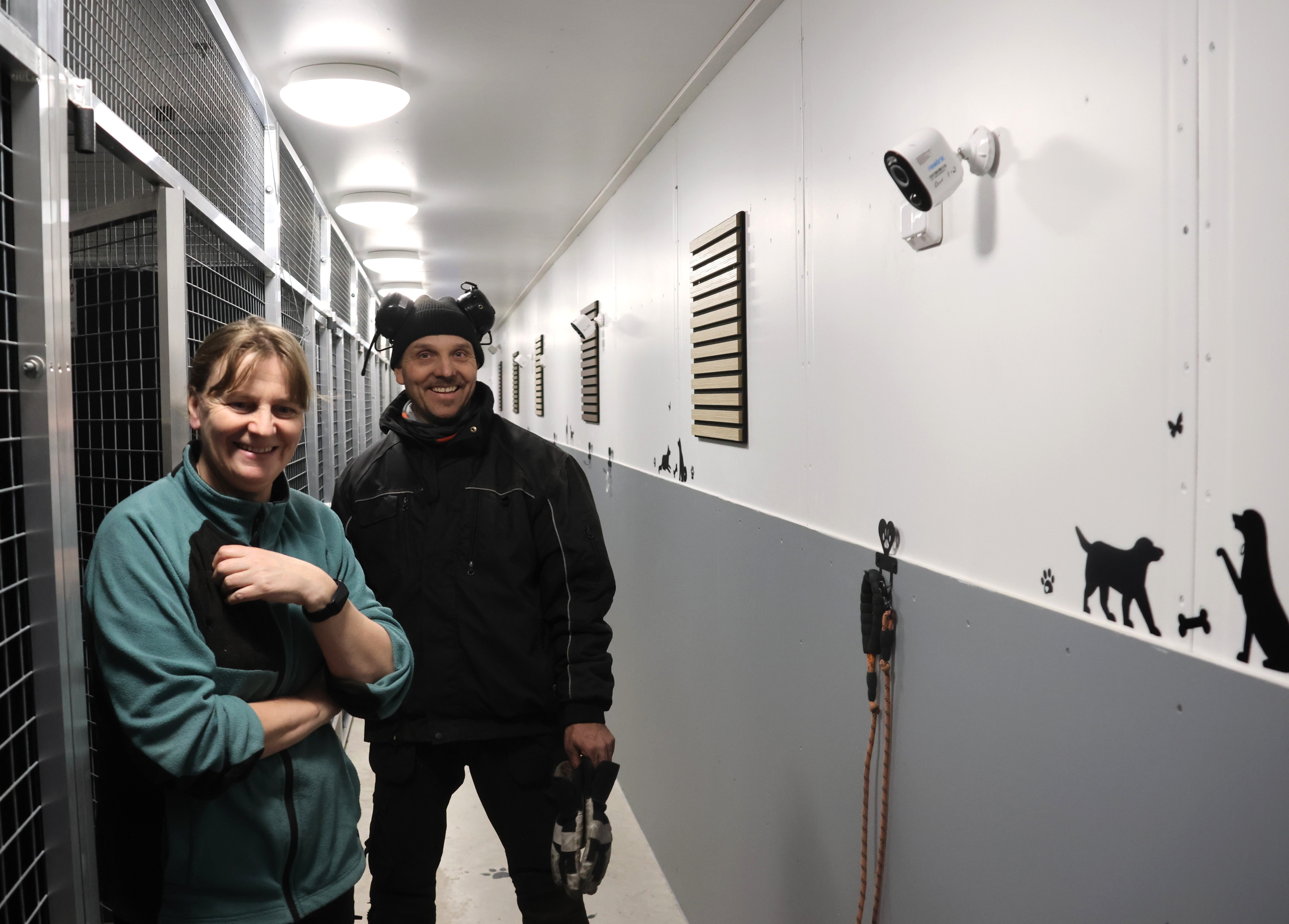 Tassukansalle avattiin oma hotelli Närpiön Piolahdessa