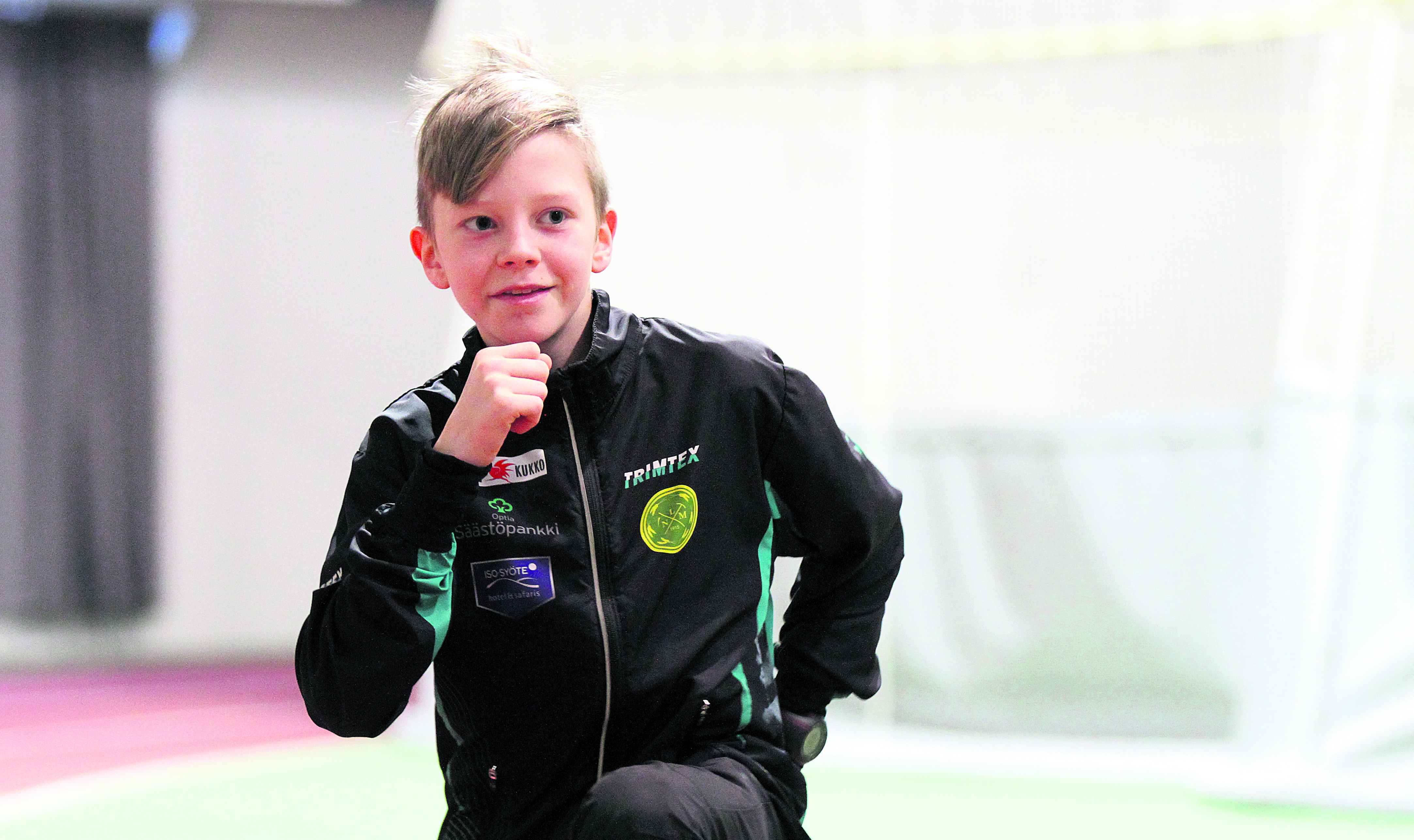 Aarre Paukkeri osallistui lauantaina pidetylle päiväleirille, joka kokosi Ouluhalliin Pohjois-Pohjanmaan parhaat nuoret yleisurheilijat. Paukkeria valmentaa Jorma Jokela.