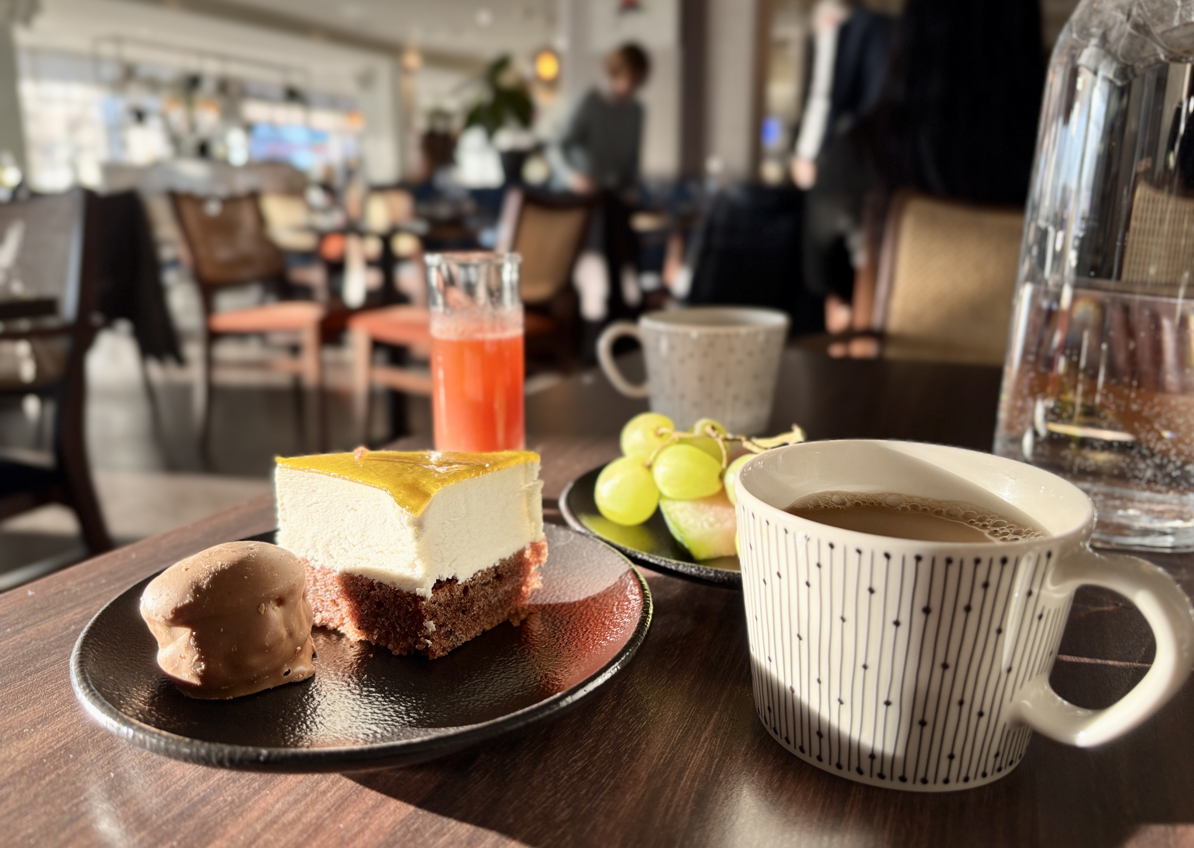 Radissonin Ulen brunssilla parasta on jälkiruoka – Palvelu ei mennyt testikäynnillä putkeen