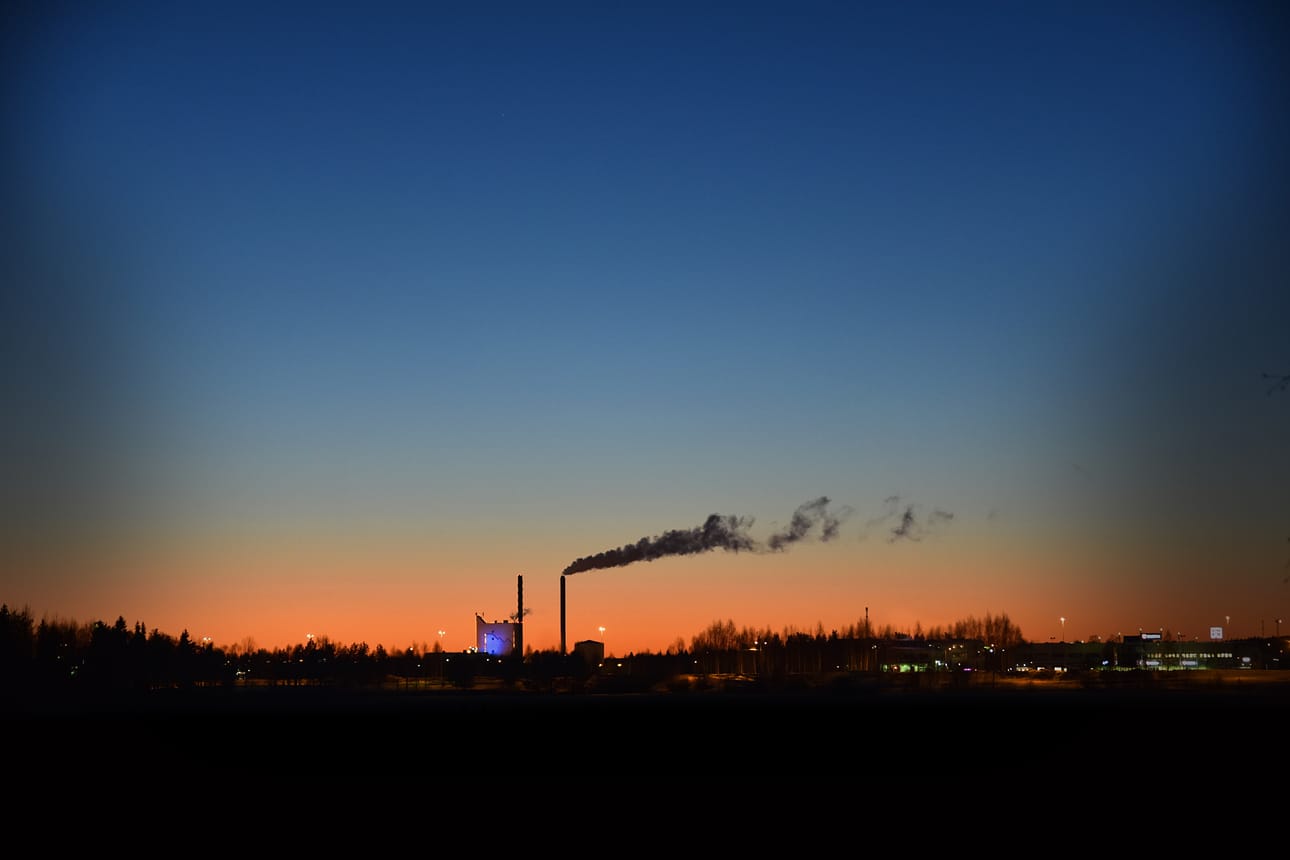 Geolämmön hyödyntäminen kiinnostaa Neveä, sillä yksi sen tärkeimmistä tavoitteista on siirtyä täysin uusiutuvaan energiantuotantoon vuoteen 2030 mennessä.