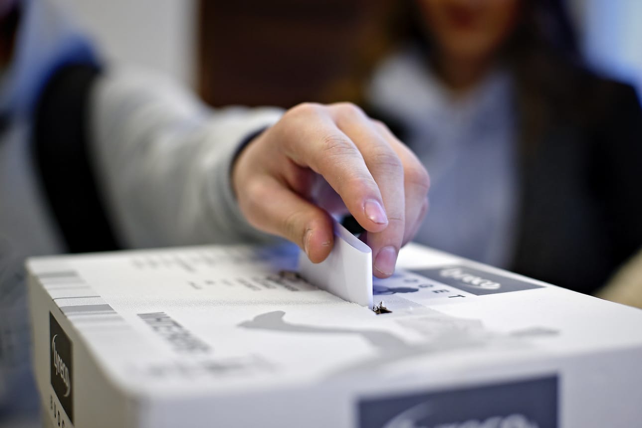 Suomalaiset nuoret äänestävät muita pohjoismaisia nuoria laiskemmin, vaikka kiinnostus politiikkaan onkin kasvanut huomattavasti koko vuosituhannen ajan.