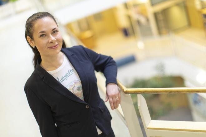 Kätilö Sini Havukaisen juuret ovat Etelä-Pohjanmaalla, kuten koko hänen äitiyssovellustiiminsäkin. Henkilöt viime vuonna julkaistun Layette-sovelluksen takana ovat kotoisin muun muassa Seinäjoelta. KUVA: LAYETTE/PRESSIKUVAT