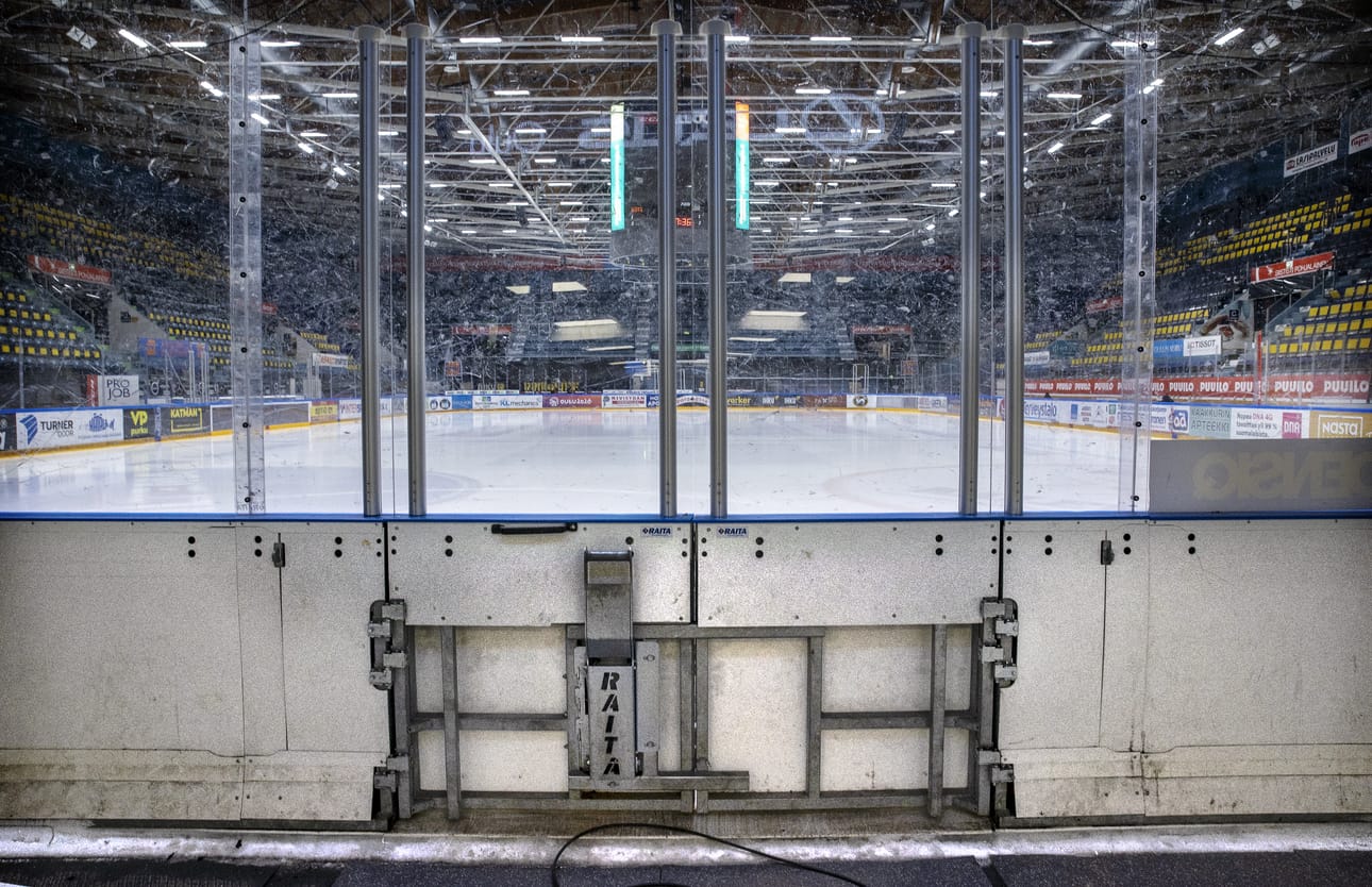 Kärppien vierasottelua Helsingin IFK:ta vastaan ei pystytä pelaamaan HIFK:n pelaajapulan takia.