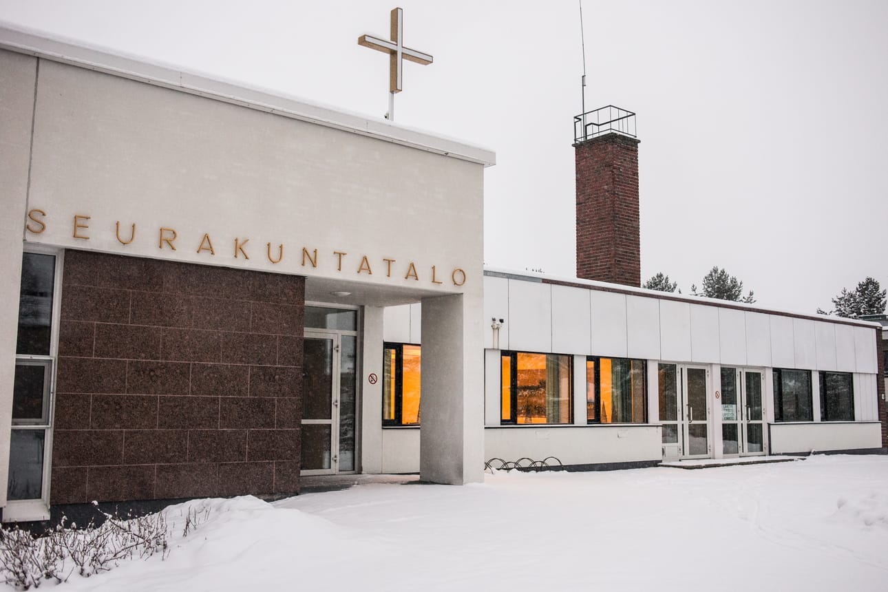 Kirkolta ja seurakuntatalolta voi sunnuntaina löytää uusia ystäviä.