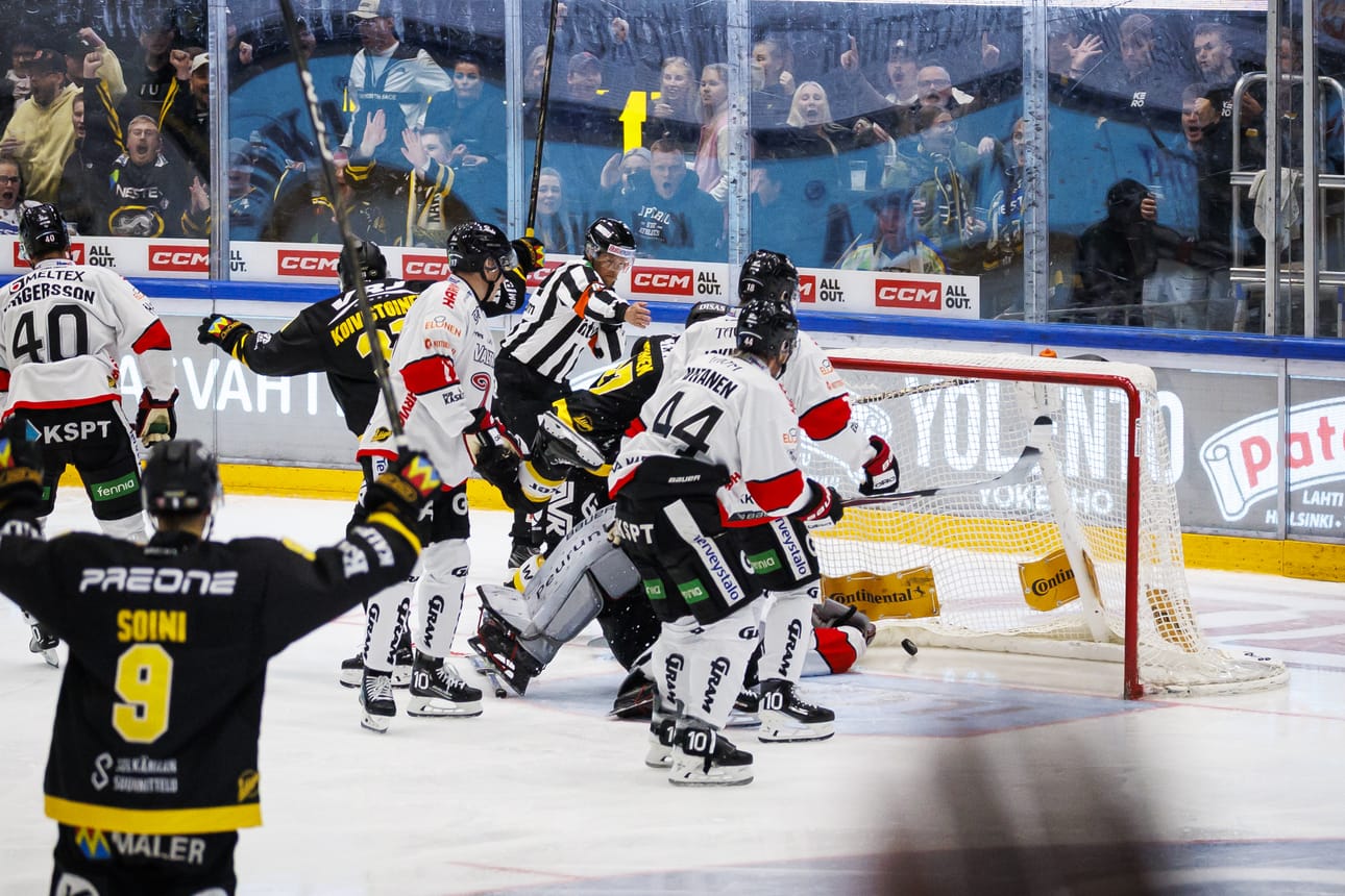 Kärpät on aloittanut kautensa yhdellä voitolla ja yhdellä tappiolla. Mestarisuosikki JYP oli Raksilassa ennen Liigan pitkää CHL-taukoa Kärppiä vahvempi. Keskiviikkona Kärppiä vastaan Raksilan jäälle luistelee Ilves.
