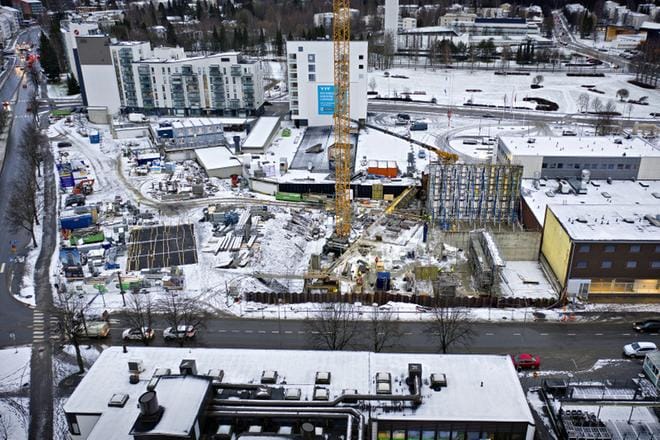 Kaupunkikuva muuttuu Seinäjoella nyt nopeasti. Elokuvateatterin viereen nousee kaupungin korkein kerrostalo. kuva tomi kosonen