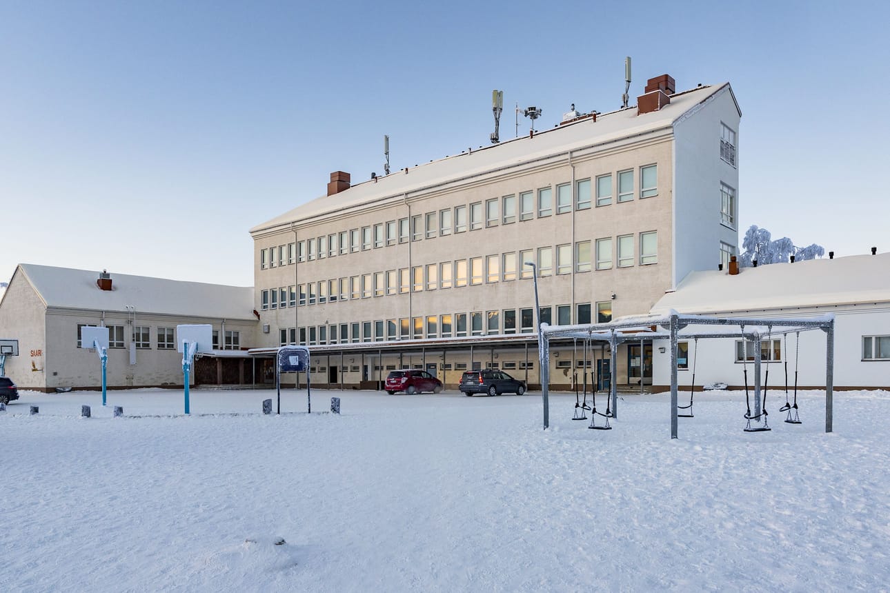 Rovaniemen sivistyslautakunnassa otettiin kantaa Saaren koulusta julkisuudessa liikkuneisiin tietoihin. Sivistyslautakunnan mukaan Saaren koulua ei olla lakkauttamassa.