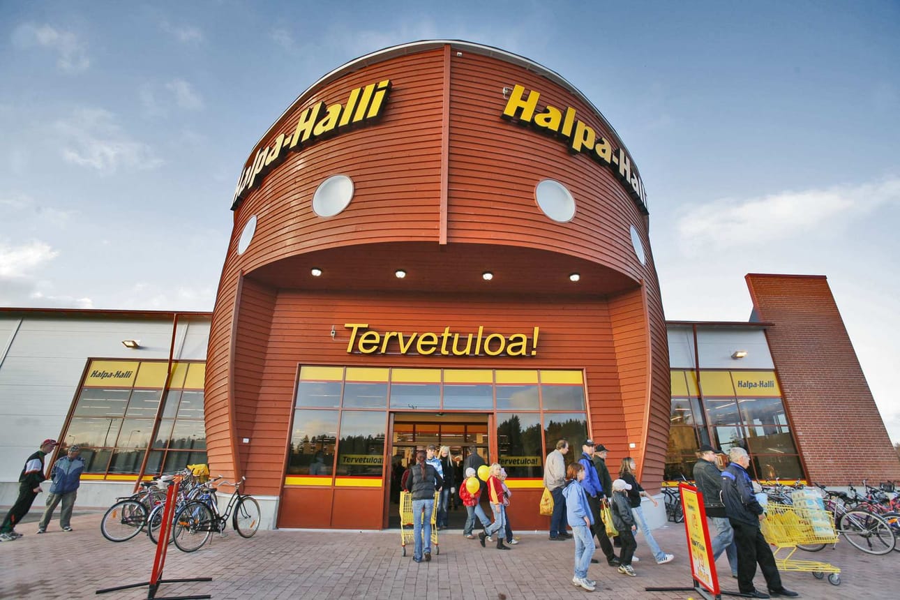 Raahen Halpa-Halli avasi uuden liiketilansa lokakuussa 2007.