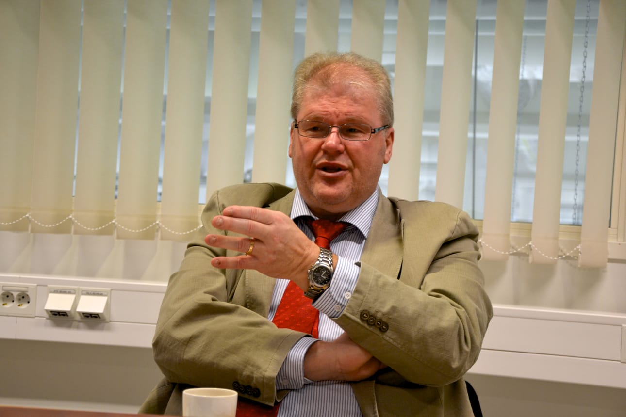 Koillismaan Osuuskaupan toimitusjohtaja Jukka Kihlman toivoo, että turhista valitusprosesseista päästäisiin eroon ja tekemään yhteistyötä.