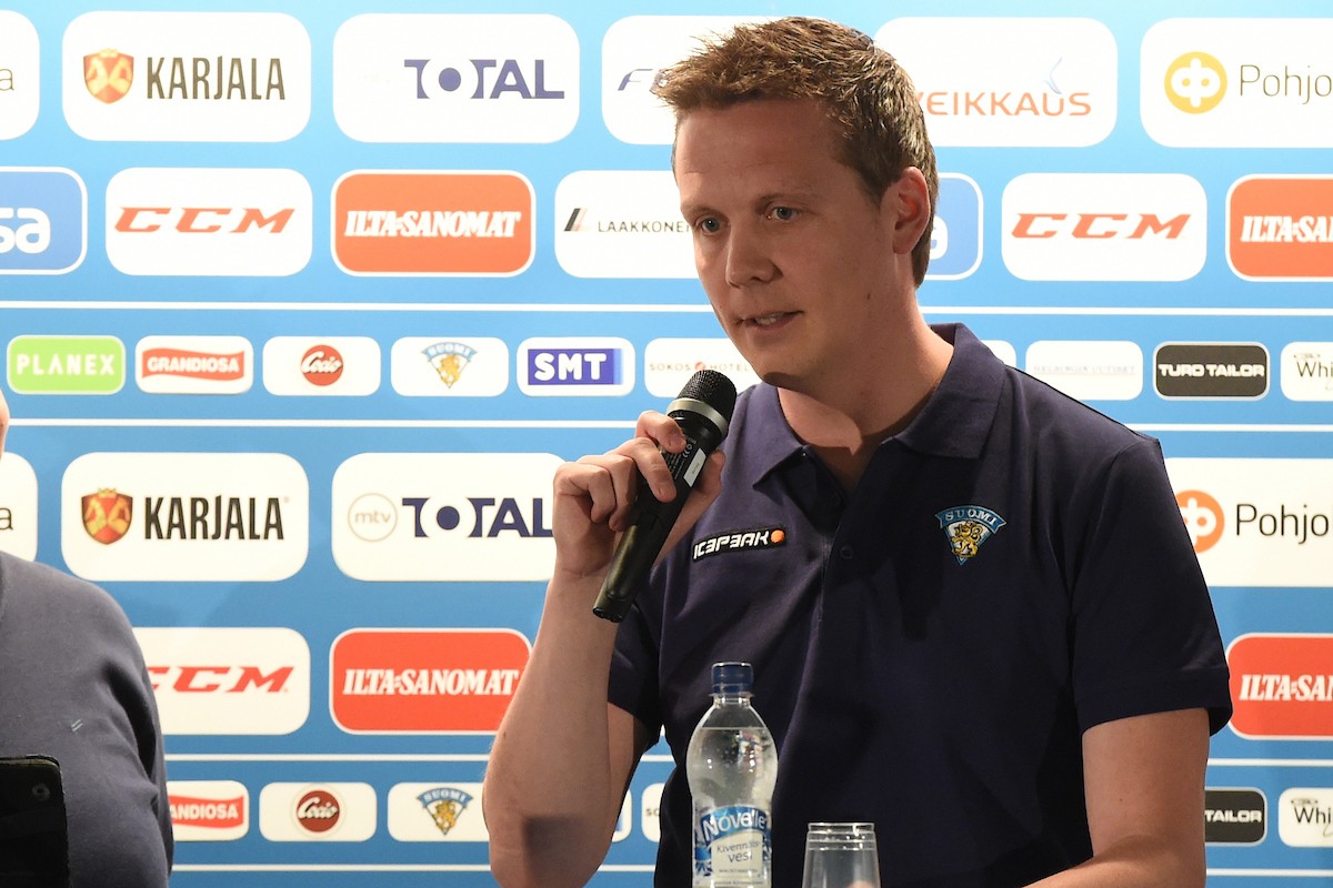 Lauri Marjamäki vie Leijonat ensimmäistä kertaa MM-kisoihin päävalmentajan roolissa.