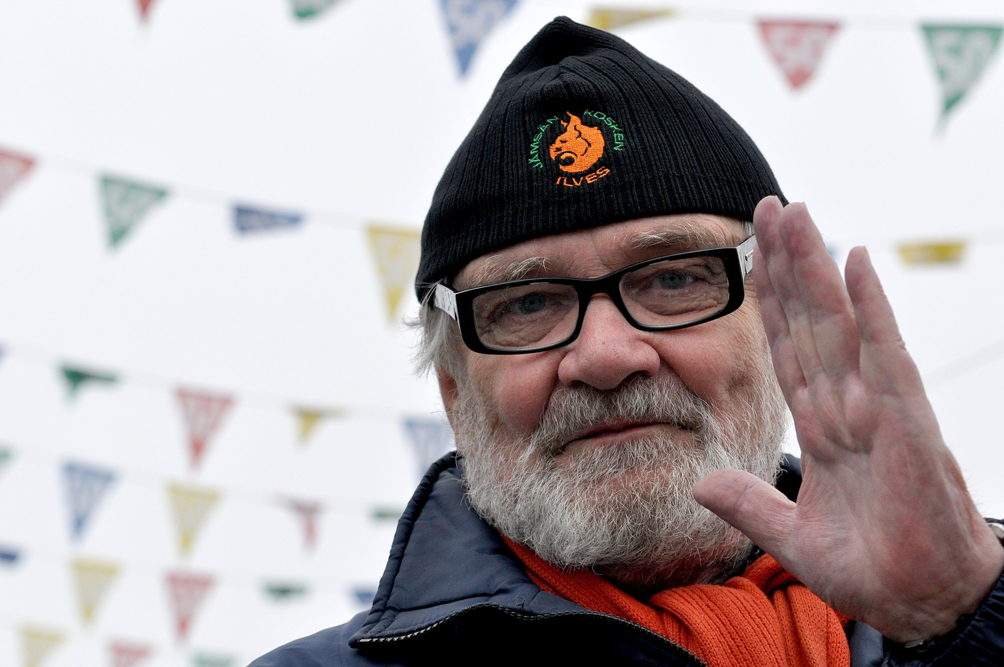 Jukka Virtanen ilkamoi lyhenteillä: UKK, STT, FÅA ja VSOP