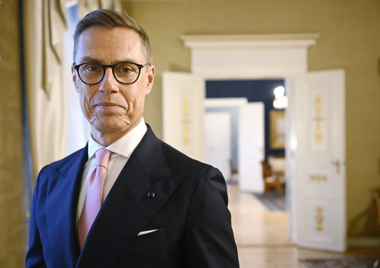 Arvioimme rauhansuunnitelmaa parhaillaan yhdessä liittolaisten ja Ukrainan kanssa, presidentti Alexander Stubb kertoi somepäivityksessään.