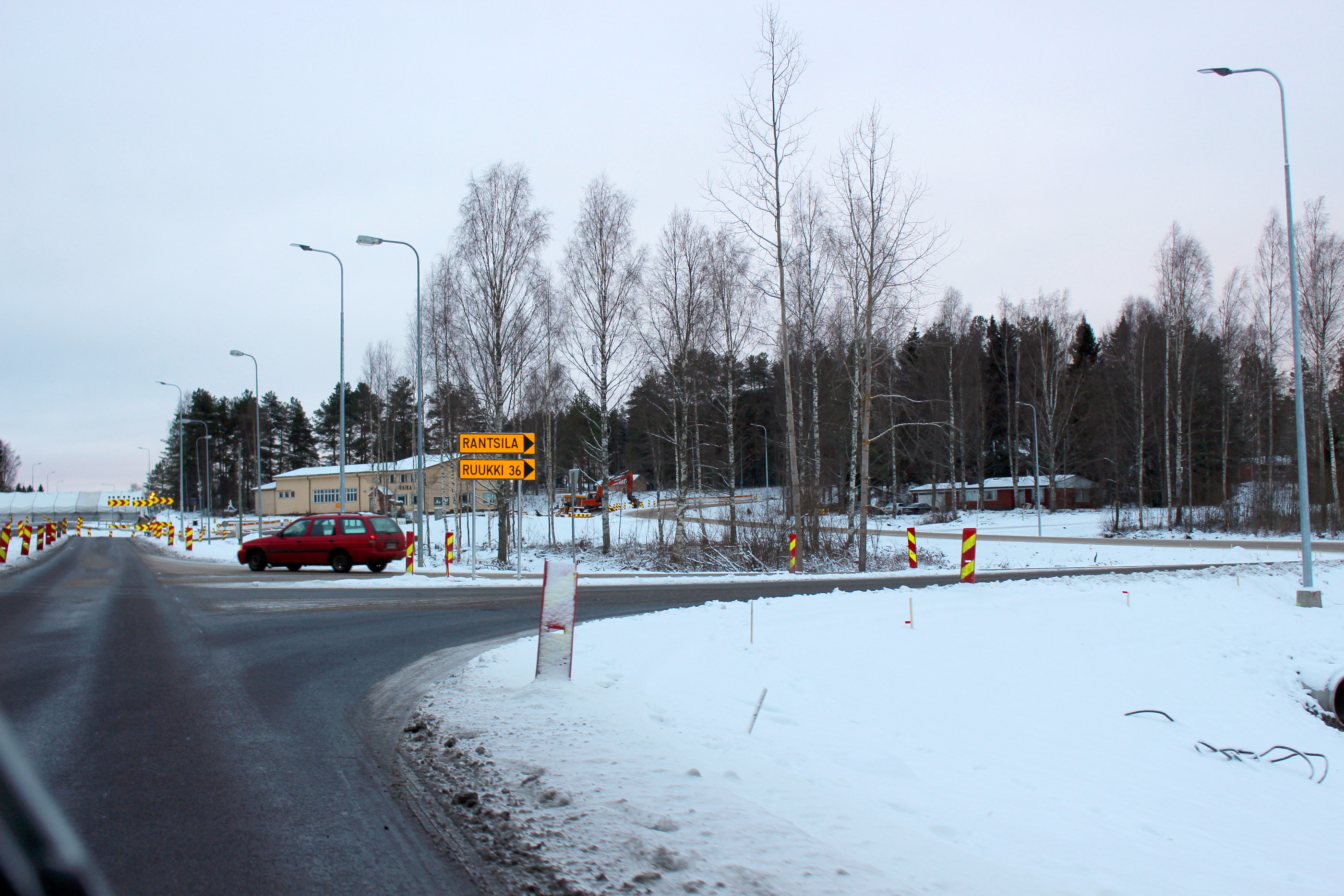 Paavolantien risteyksen paikka on muuttunut Rantsilassa, Nelostiellä. Perjantaista alkaen käytössä on ollut uusi liittymä, vanhan risteyksen pohjoispuolella.