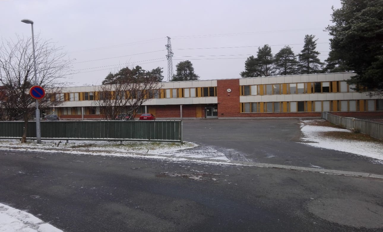 Lassinkallion koulun paikalle on tulossa kerrostaloja. Arkistokuva.
