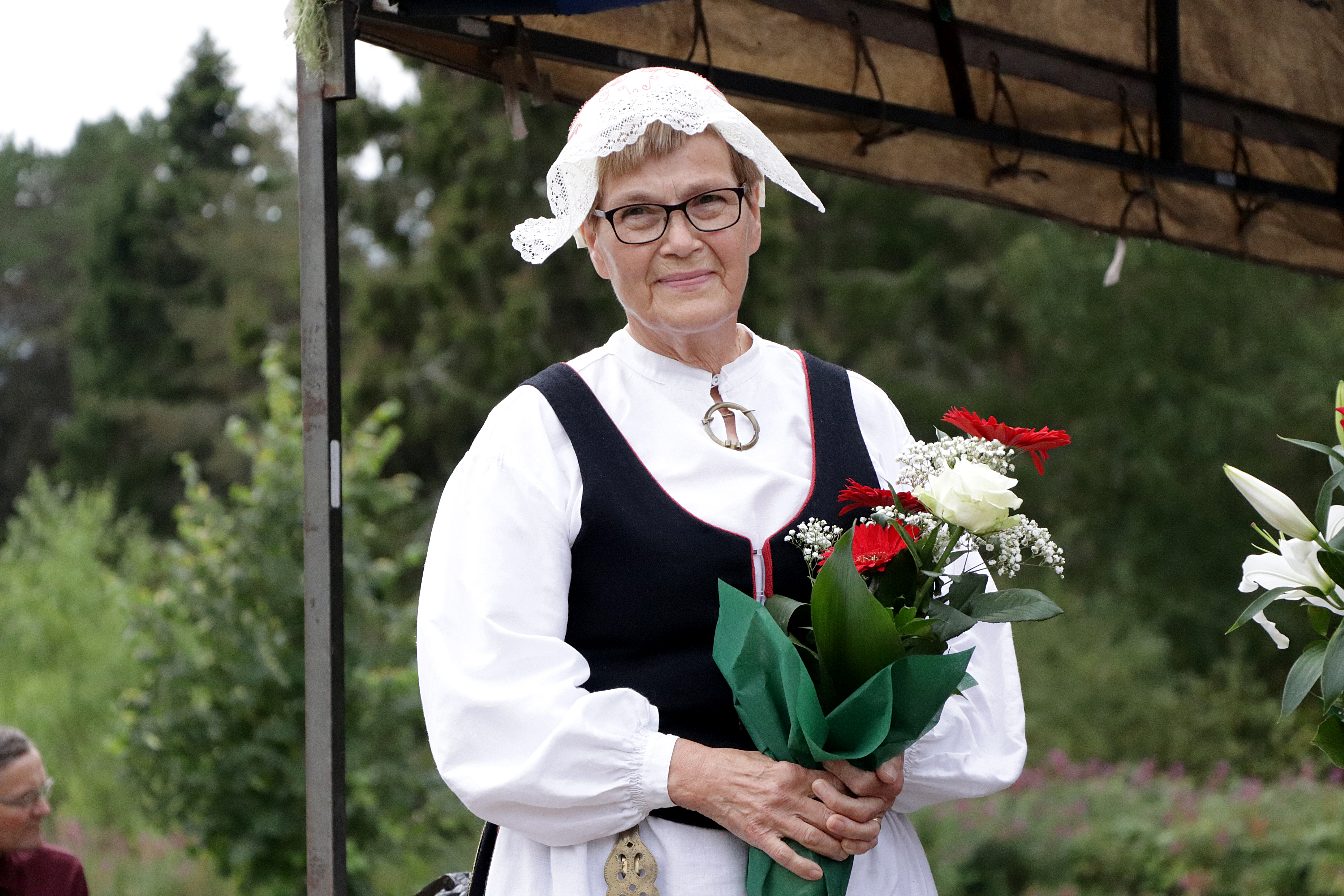 <span class="type--start">Pirkko </span>Häli ja Kaisa Orava saivat Lippo-Liisa tunnustuksensa Siikajoen kotiseutujuhlassa sunnuntaina. Kaisa ei päässyt paikalle sairastumisen vuoksi.
