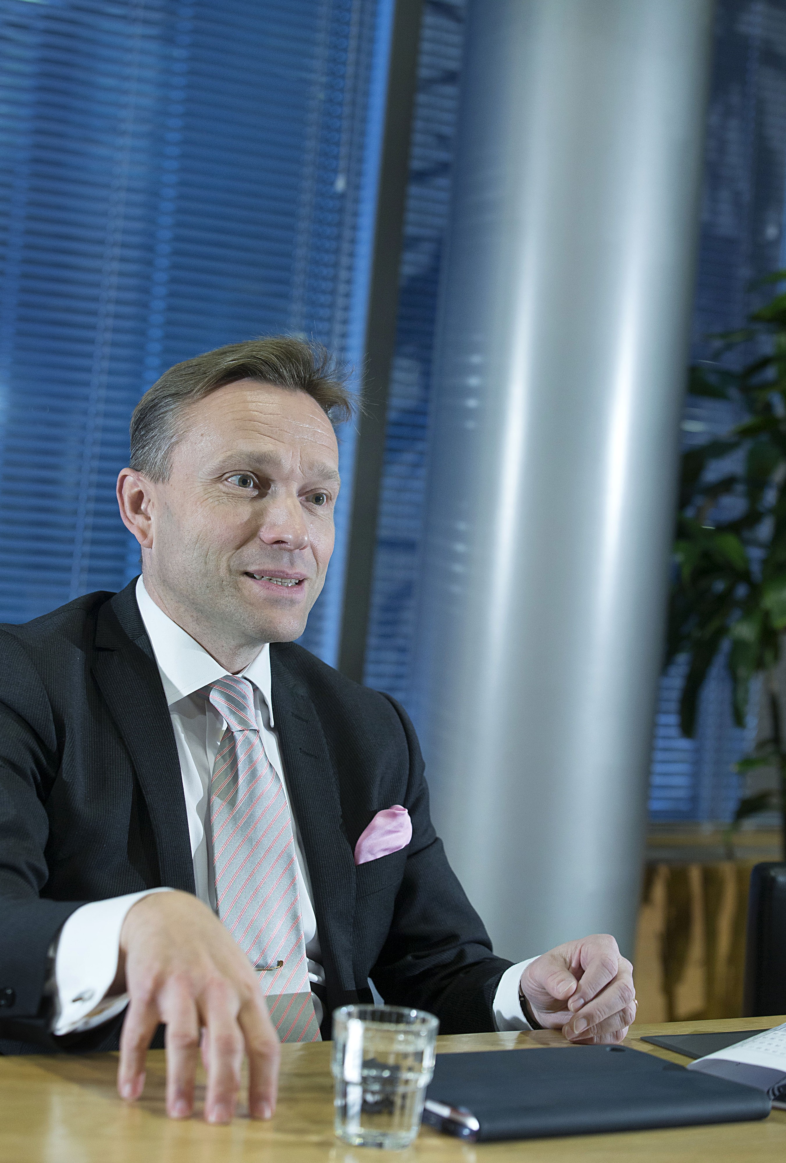 Timo Ritakallio haluaa, että Suomessa käydään keskustelua mahdollisuudesta hakea olympialaisia.