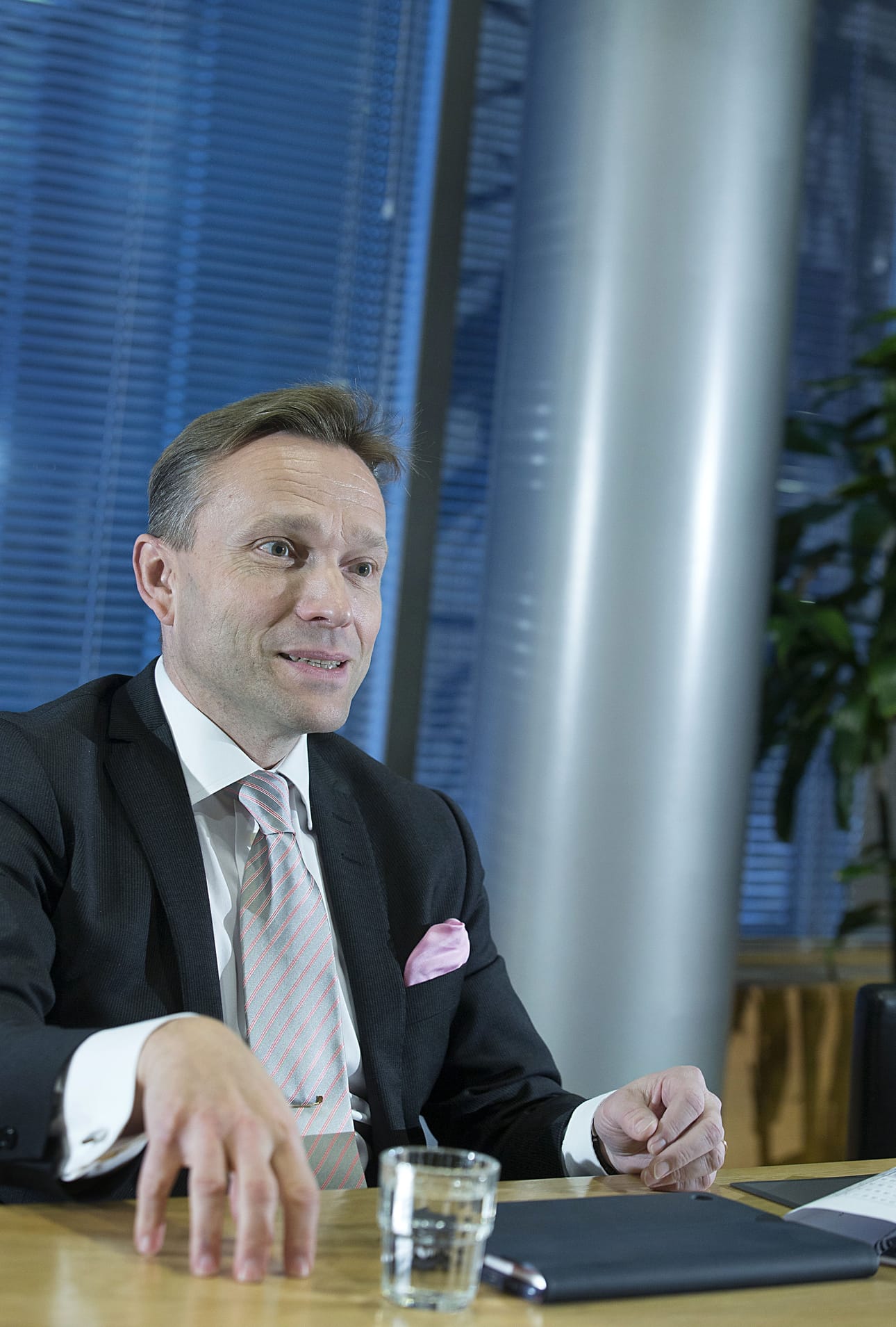 Timo Ritakallio haluaa, että Suomessa käydään keskustelua mahdollisuudesta hakea olympialaisia.