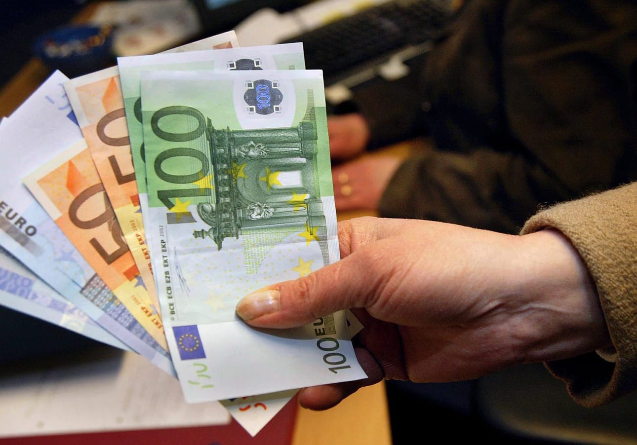 Käteiskassapalveluita ovat eniten karsineet Suomessa Nordea ja Danske Bank. Tällä hetkellä vain Aktia harkitsee kassapalveluiden supistamista parissa konttorissa.