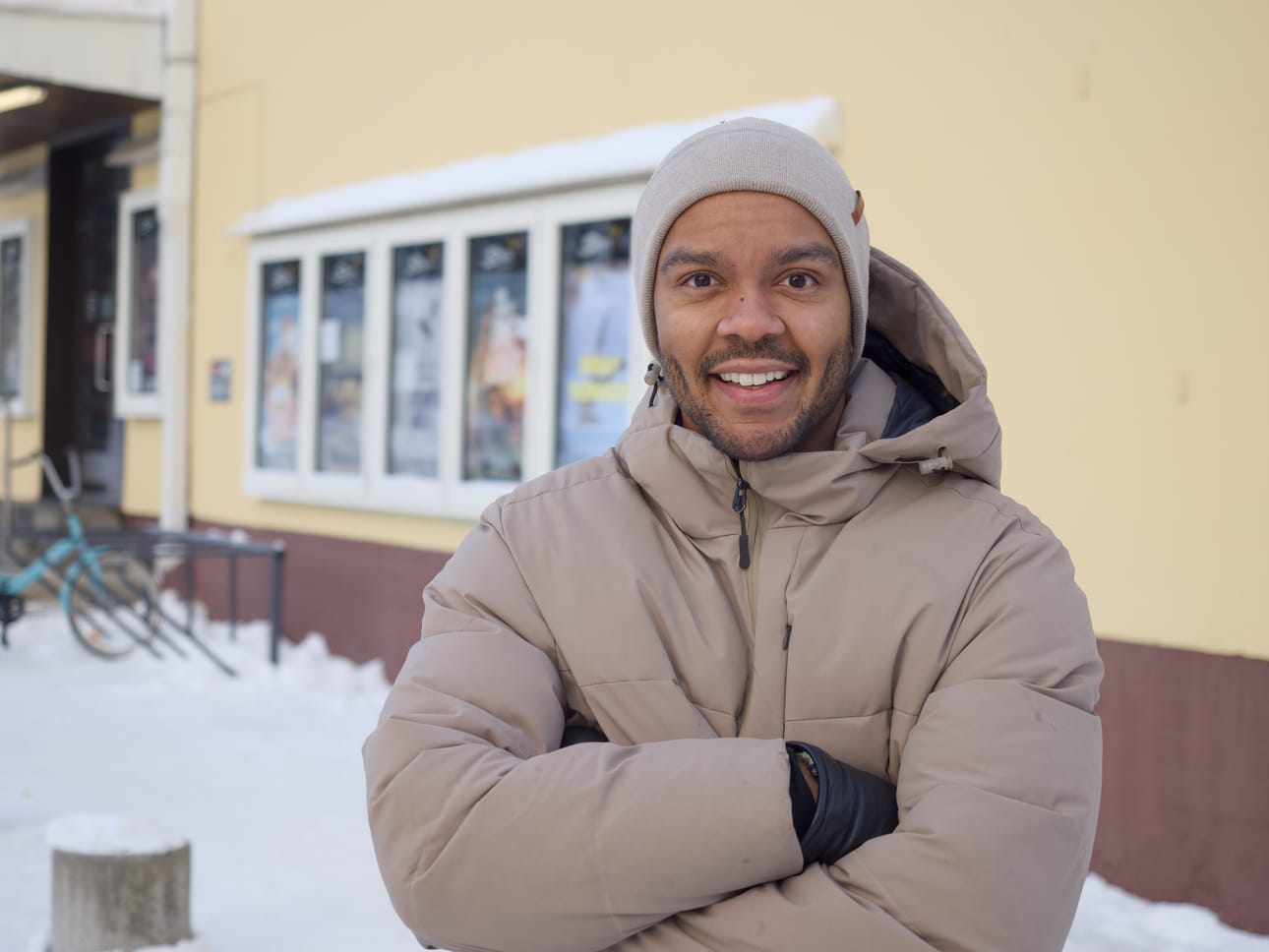 Kalevauva.fi:n Oulu-kappaletta tähdittävä Ernest Lawson tunnustautuu pitsan suurkuluttajaksi.