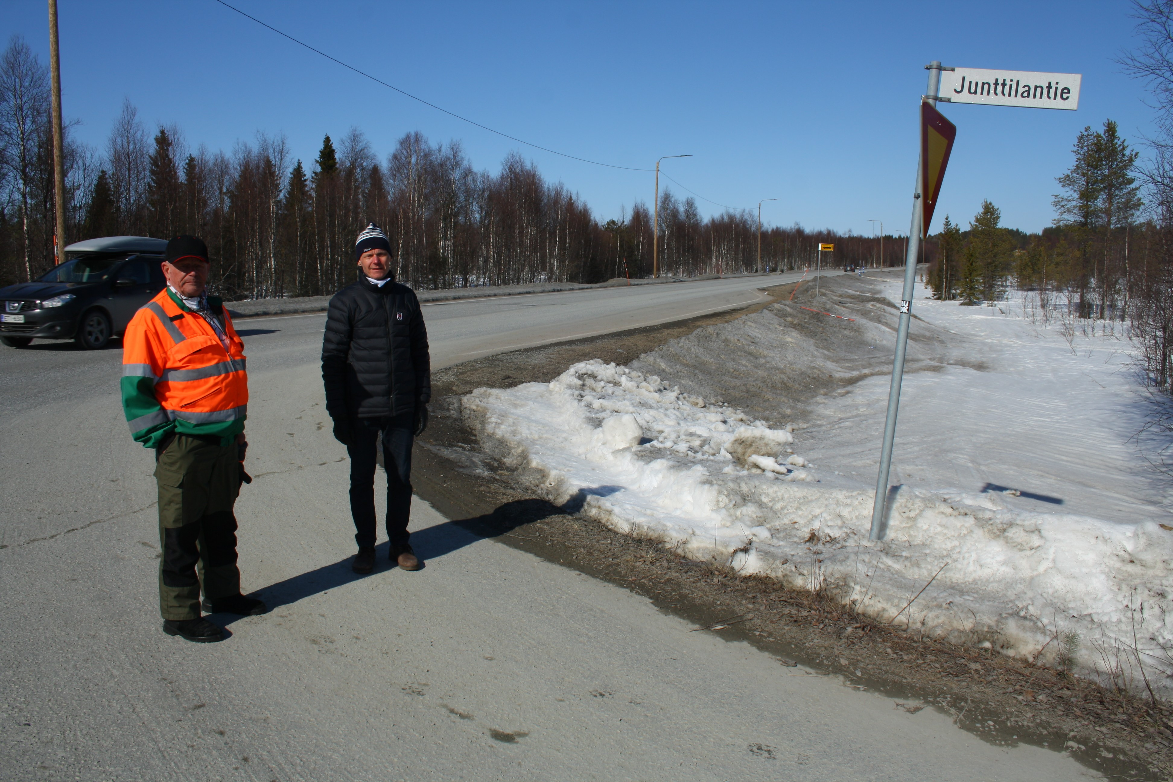 "Vanhemmat eivät uskalla päästää lapsiaan lähtemään yksin taajamaan harrastuksiin" – kauan toivottu jalankulku- ja pyörätie parantaisi turvallisuutta Torangista Ronkaisenniementielle
