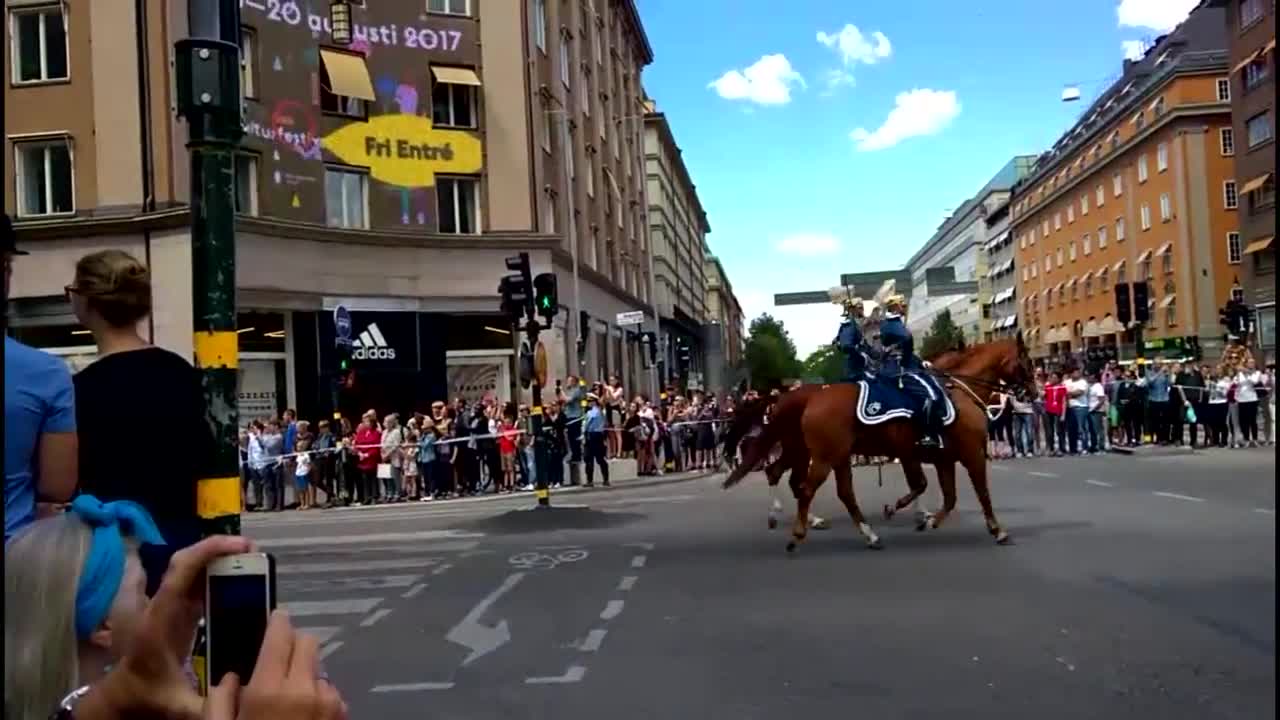 Prinsessa Victoria juhlii Tukholmassa