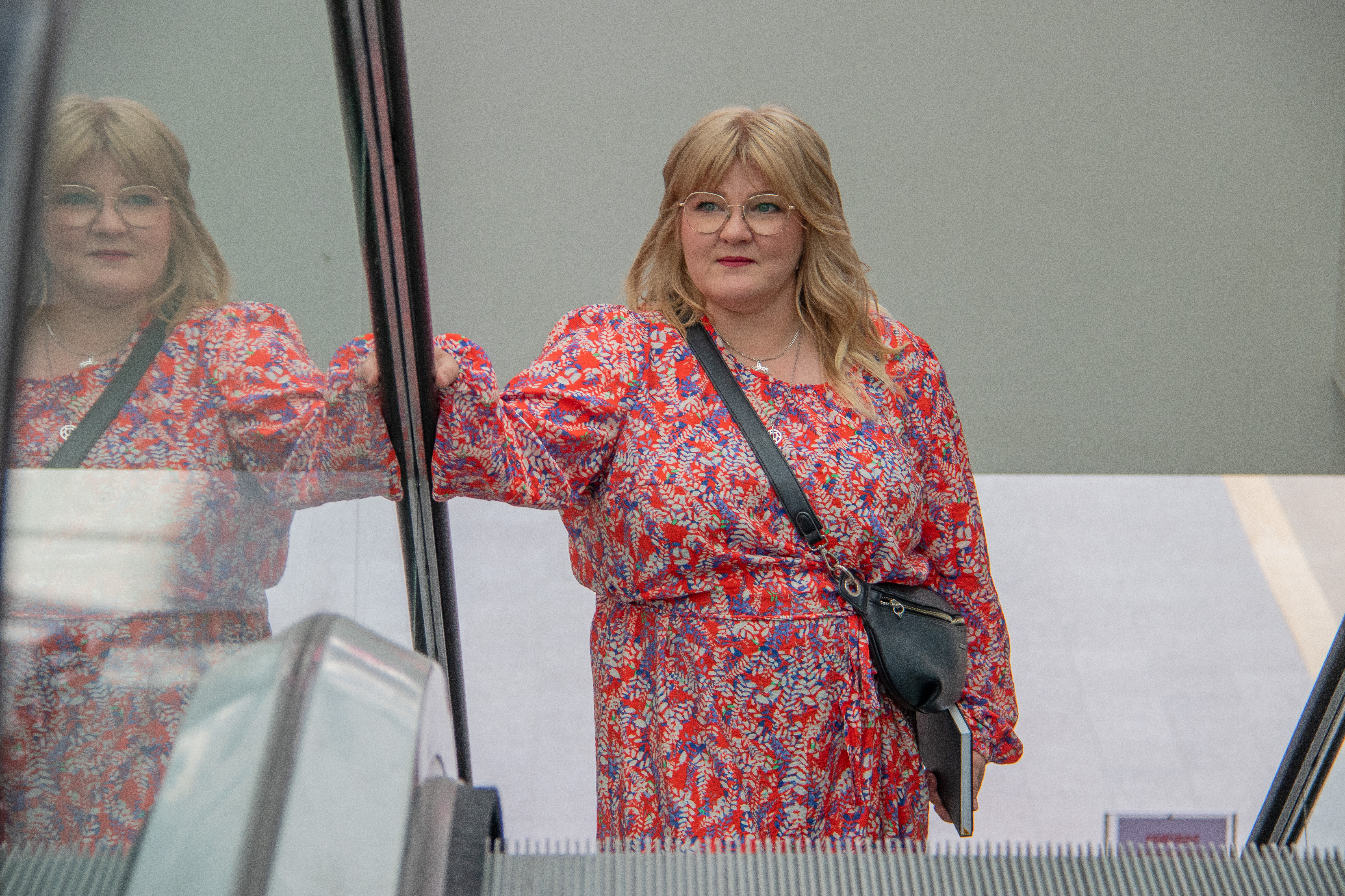 Kempeleläinen Anne Romppainen ryhtyi henkilökohtaiseksi tyylivalmentajaksi, kun työt vaatesuunnittelijana loppuivat