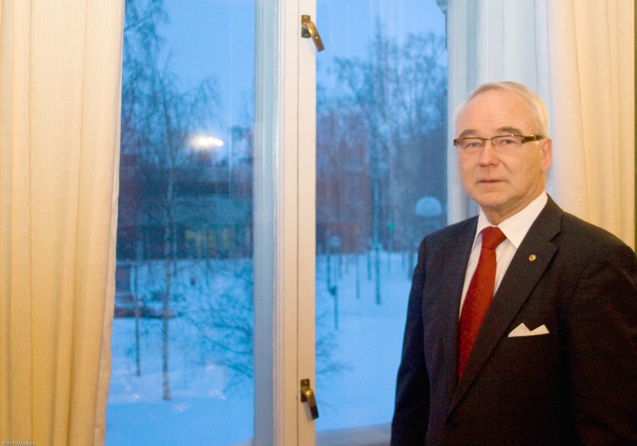 Eino Siuruainen tarkastelee raportissaan suomalaisten yritysten toimintamahdollisuuksia Luoteis-Venäjällä.