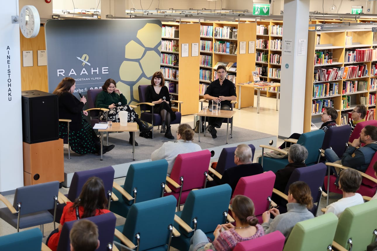 Varsinaista messupäivää vietetään Raahen kaupunginkirjastolla lauantaina 19. syyskuuta. Kuva viime syksyn messuilta.