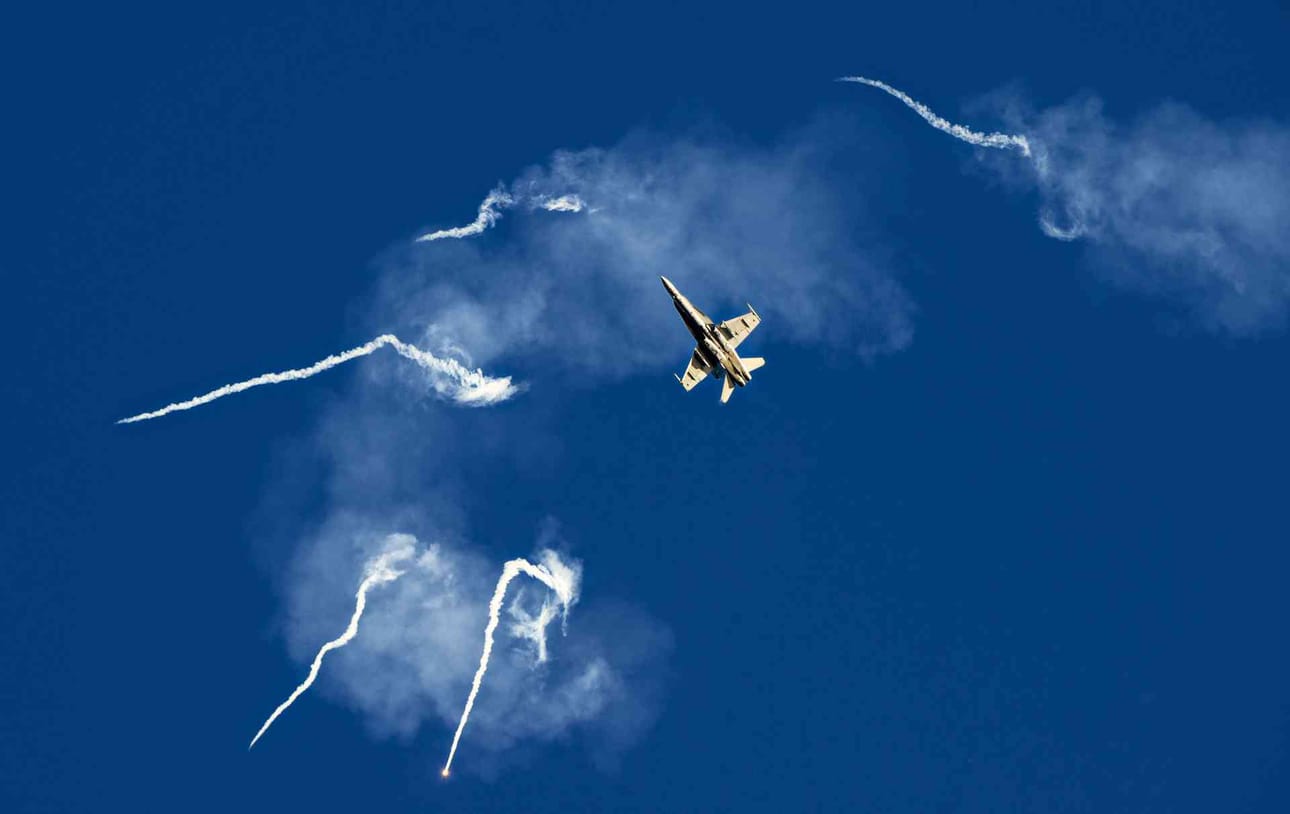 Hornet F-15